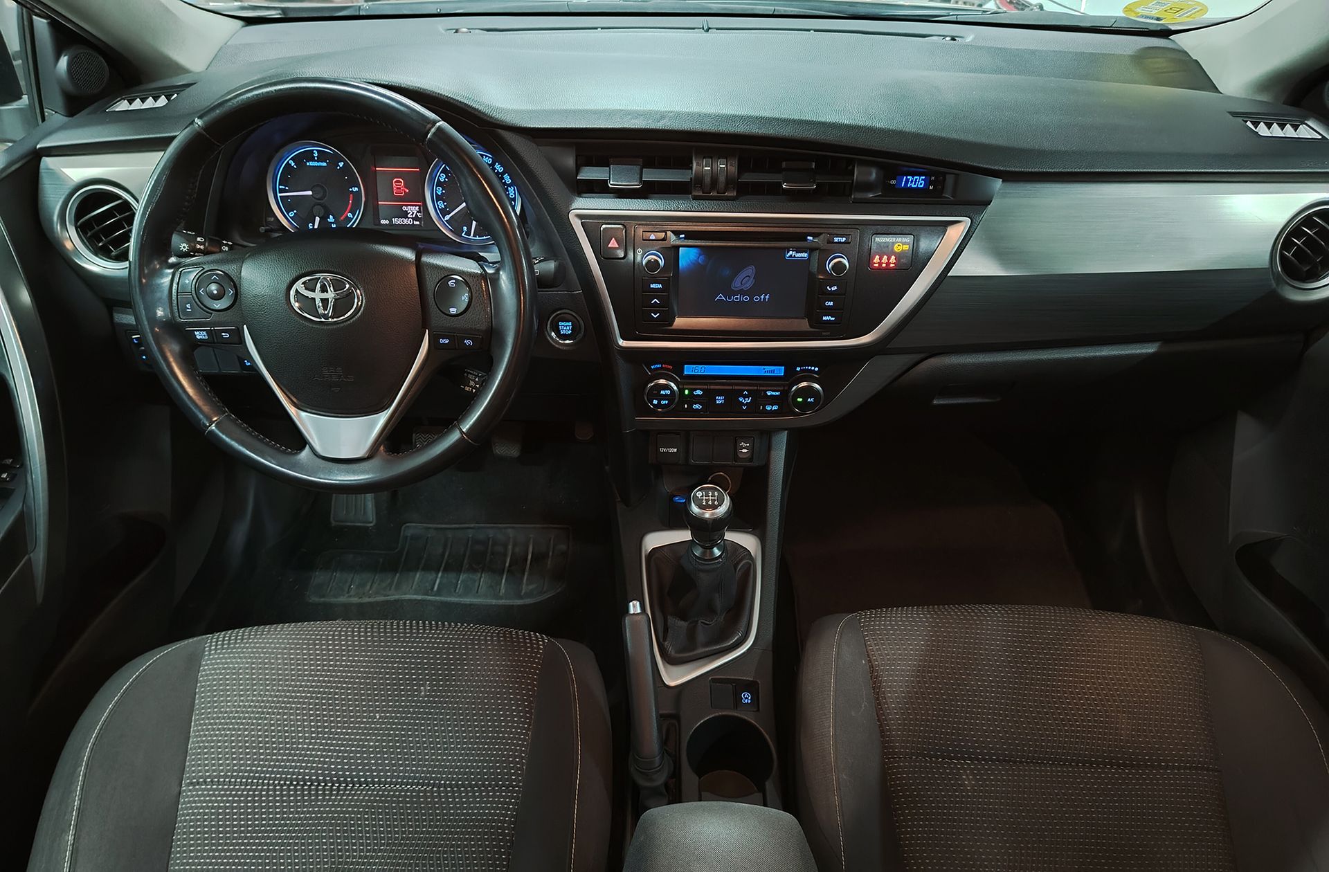 Toyota Auris 120D Active - foto 6