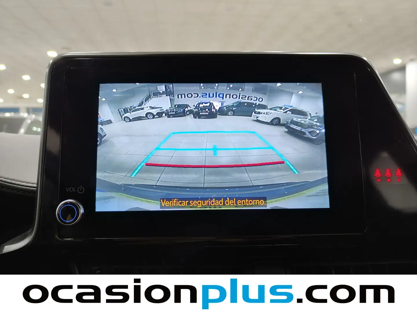 Foto Toyota C-HR Toyota C-HR 180H Advance (184 CV)