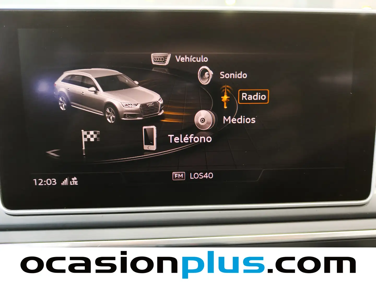 Foto Audi A4 Audi A4 Avant S line edition 2.0 TDI (150 CV) S tronic