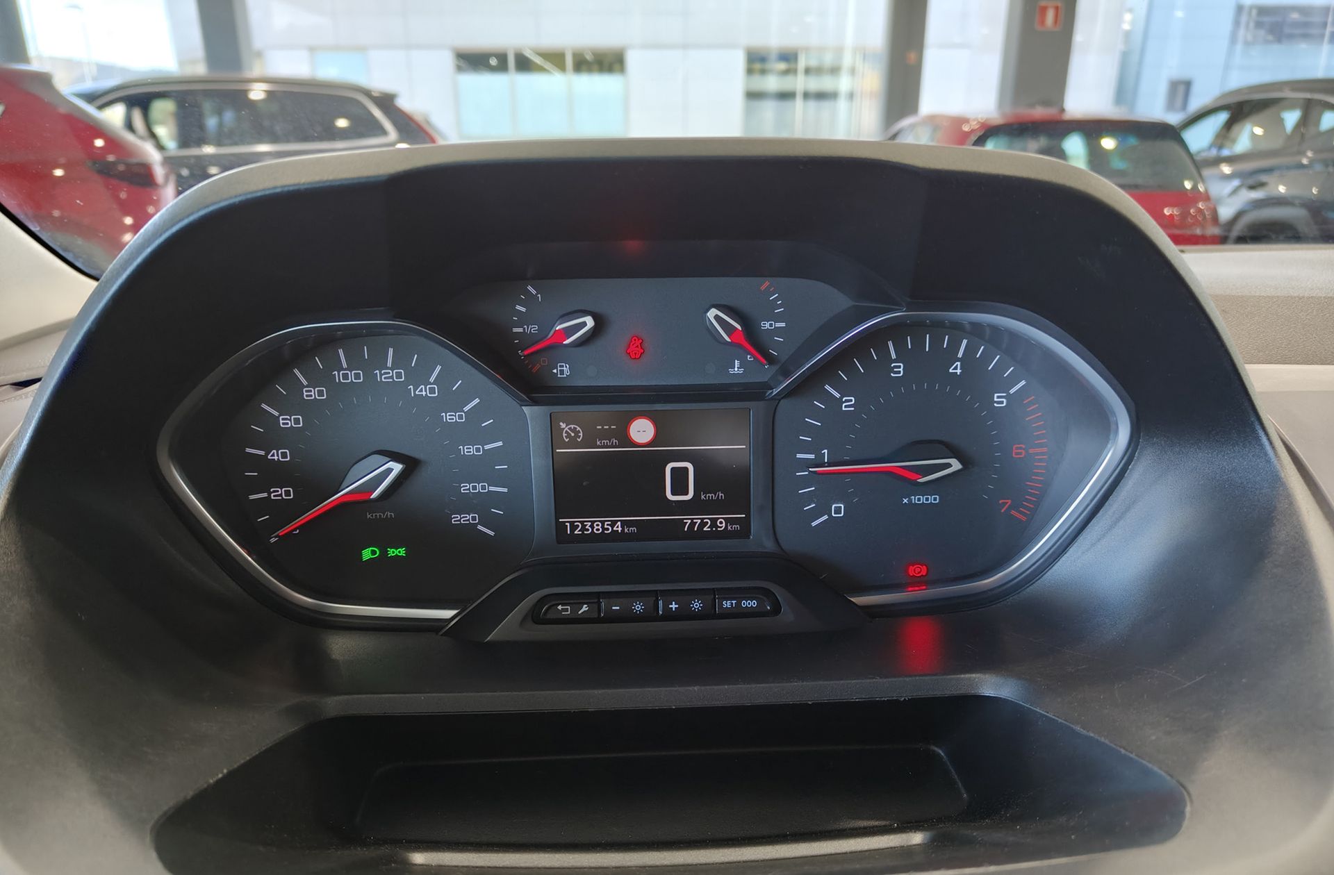 Peugeot Rifter BlueHDi 130 Allure Standard - foto 12