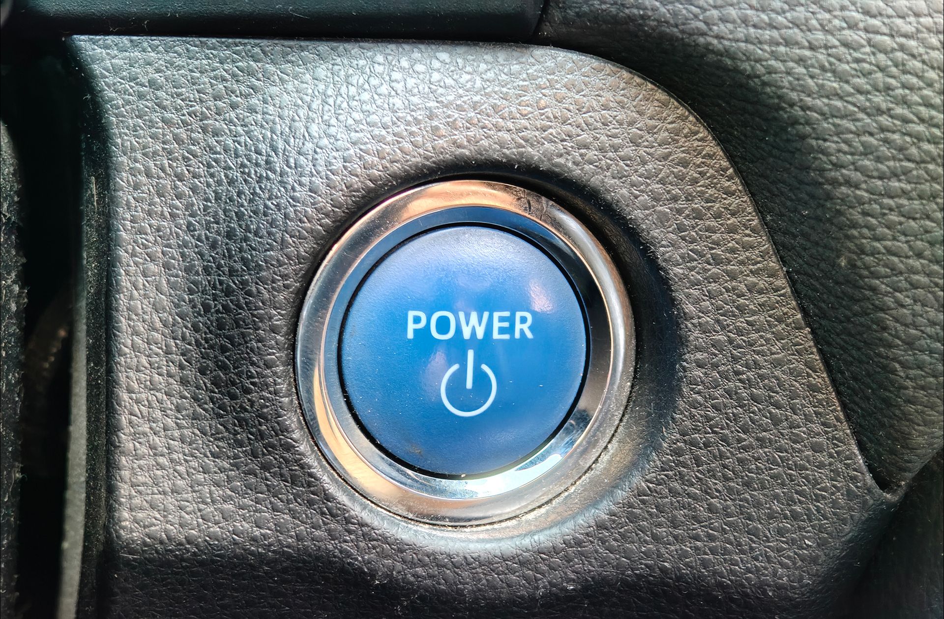Toyota RAV4 2.5l hybrid Feel! - foto 33