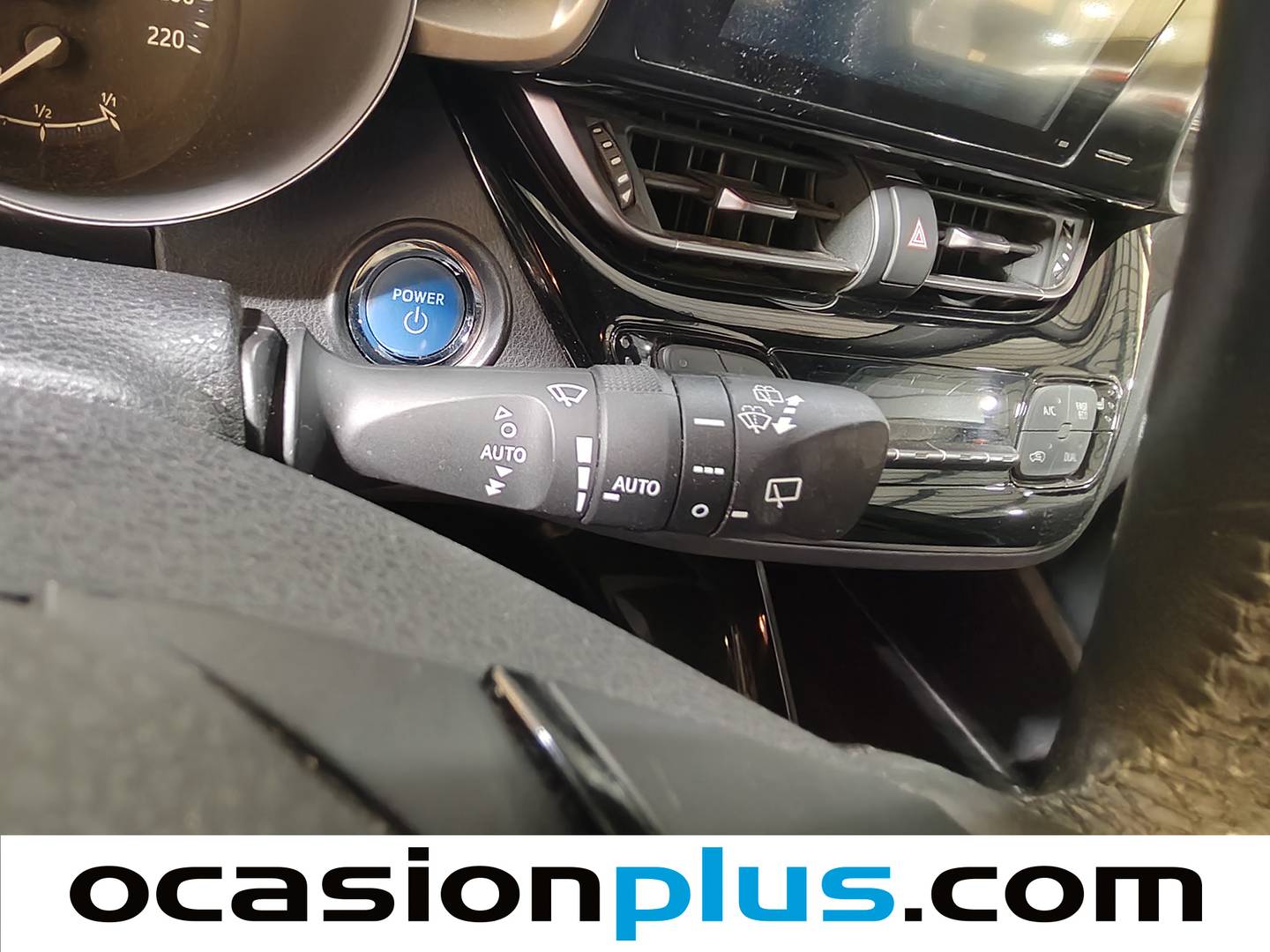 Toyota C-HR Toyota C-HR 1.8 125H Advance (122 CV) al mejor precio