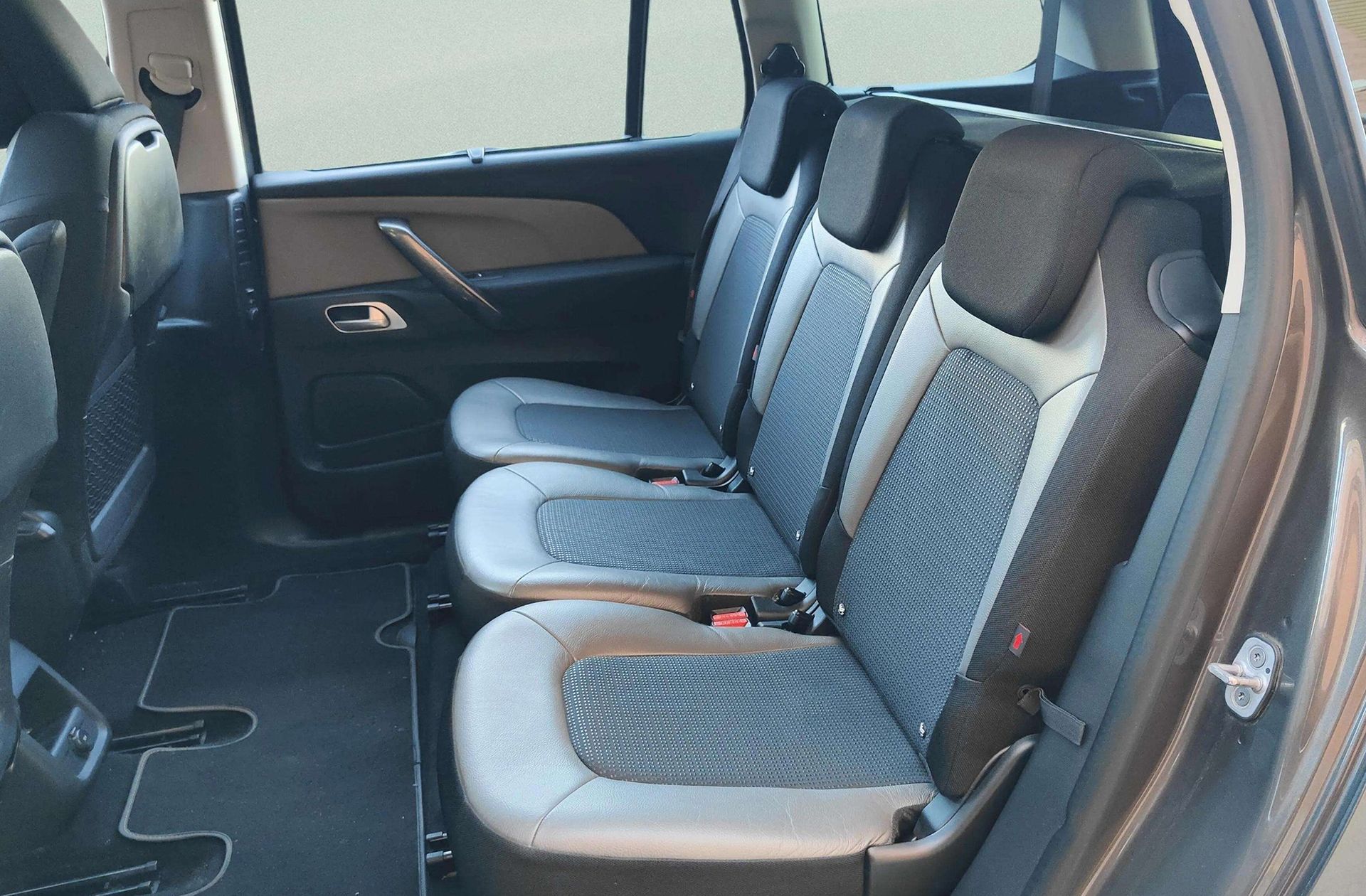Citroën C4 Grand Picasso PureTech 130 Shine 7 plazas - foto 14