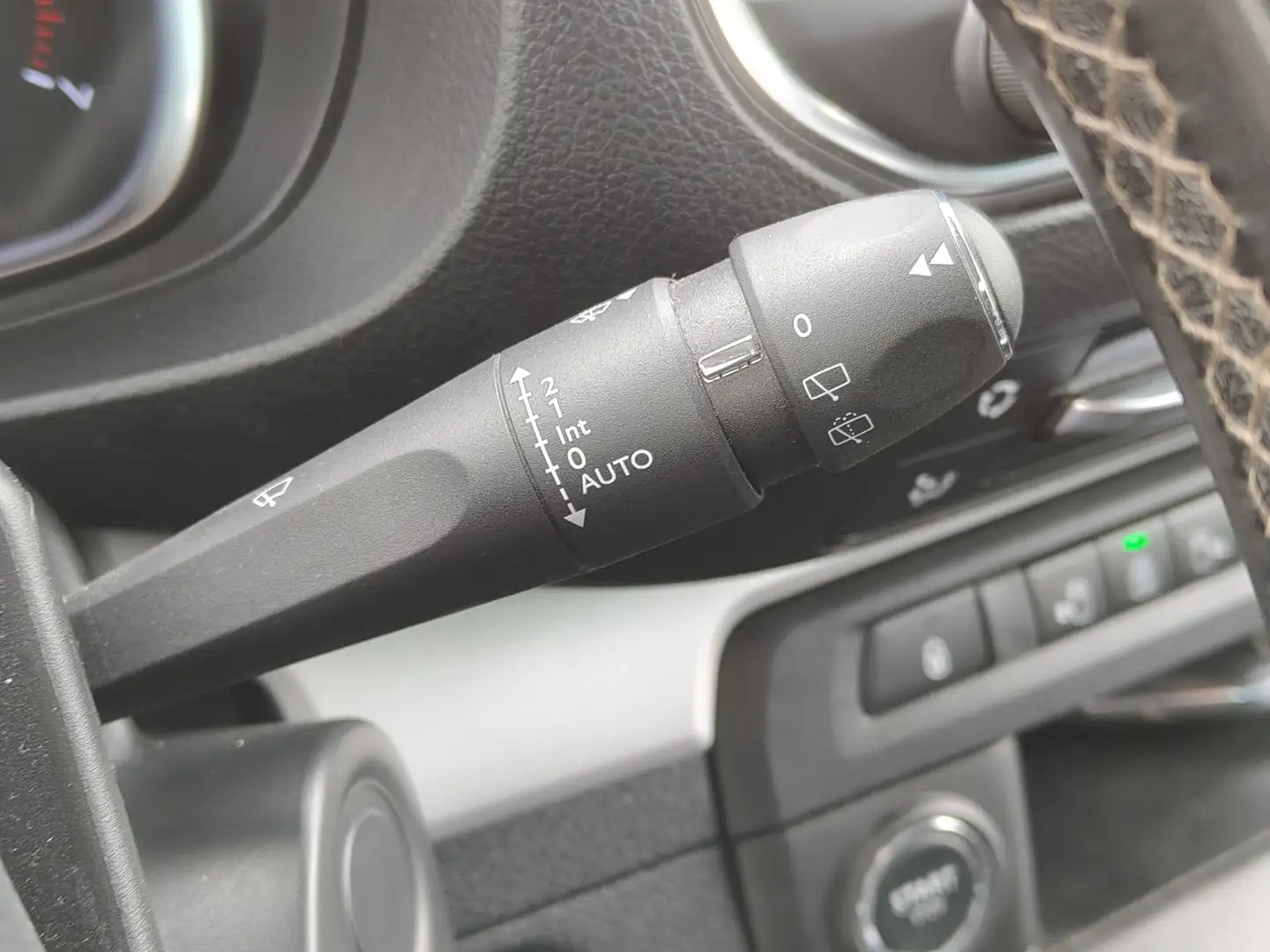 Foto Peugeot Traveller Peugeot Traveller BlueHDi 150 Allure Standard (150 CV) 8 Plazas