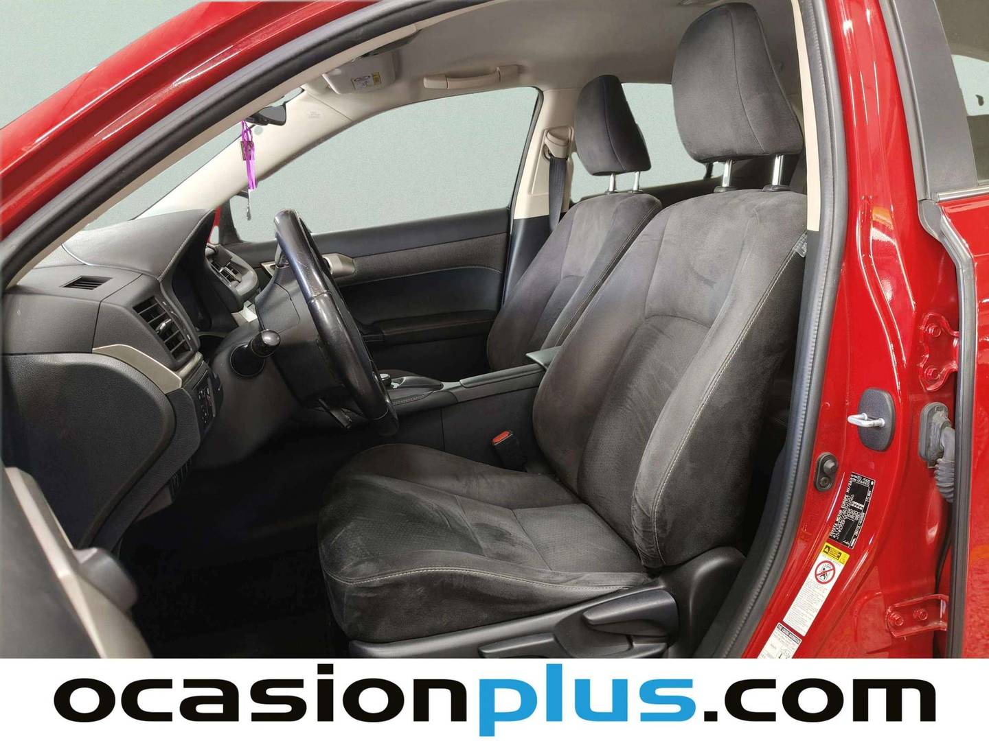 Foto asientos delanteros Lexus CT Lexus CT 200h Executive + Navibox (136 CV)