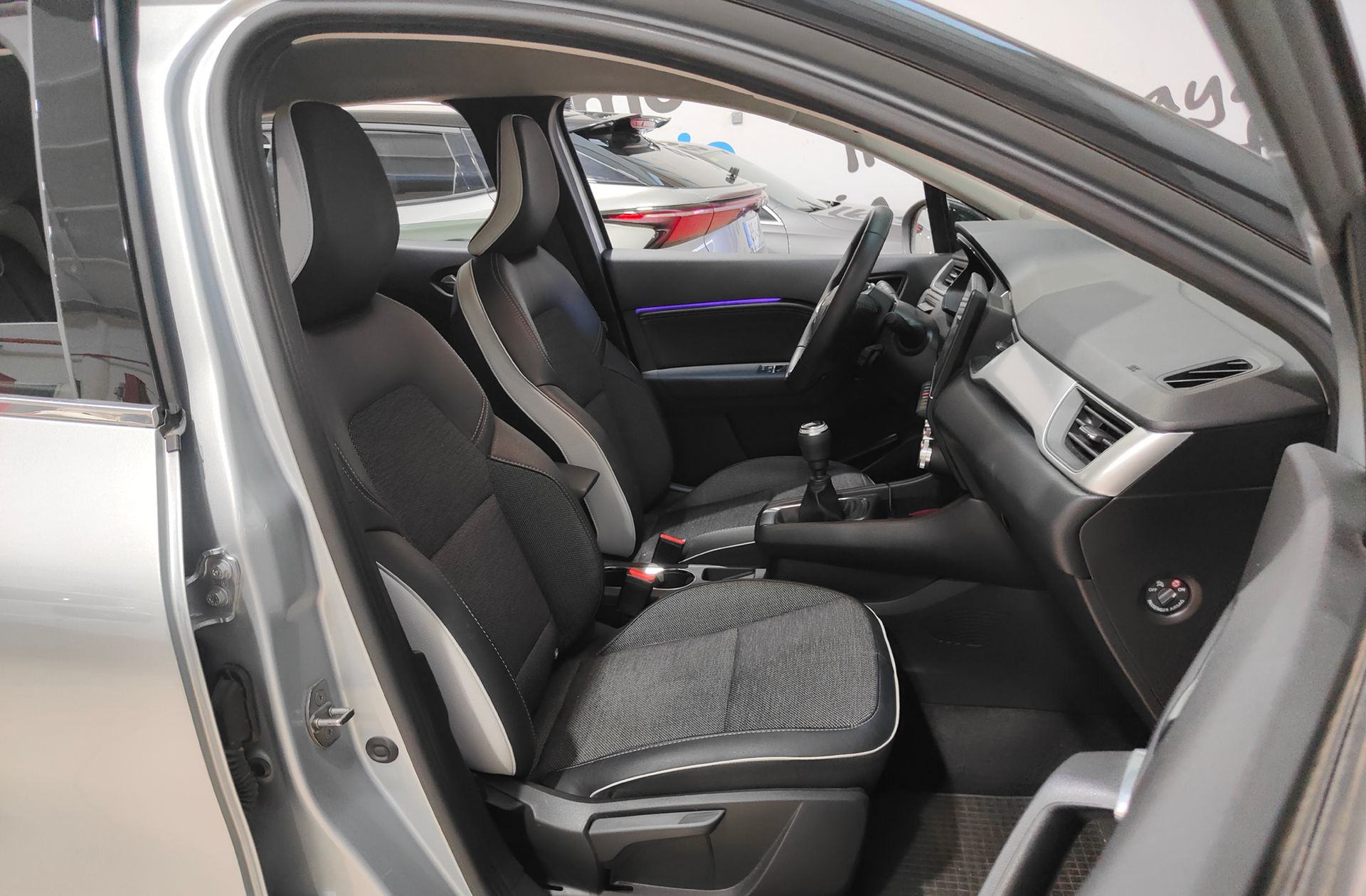 Renault Captur Techno TCe - foto 20