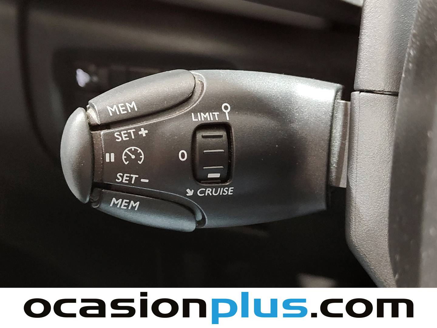 Foto Citroën C5 Aircross Citroen C5 Aircross CPureTech 130 S&S Live (131 CV)