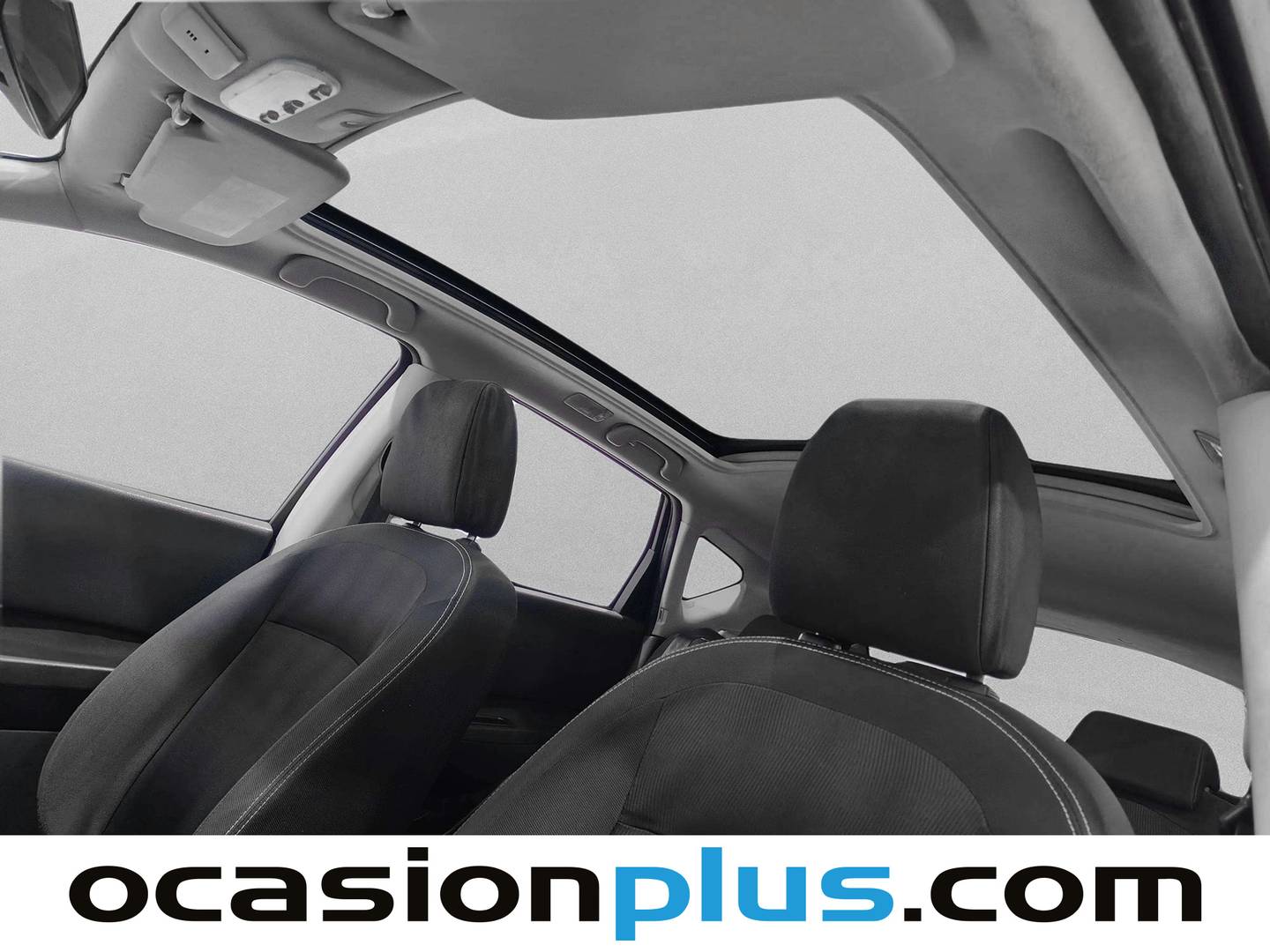 Extras y acabados del Nissan QASHQAI Nissan Qashqai 1.5 dCi Tekna Sport 4X2 (110 CV)