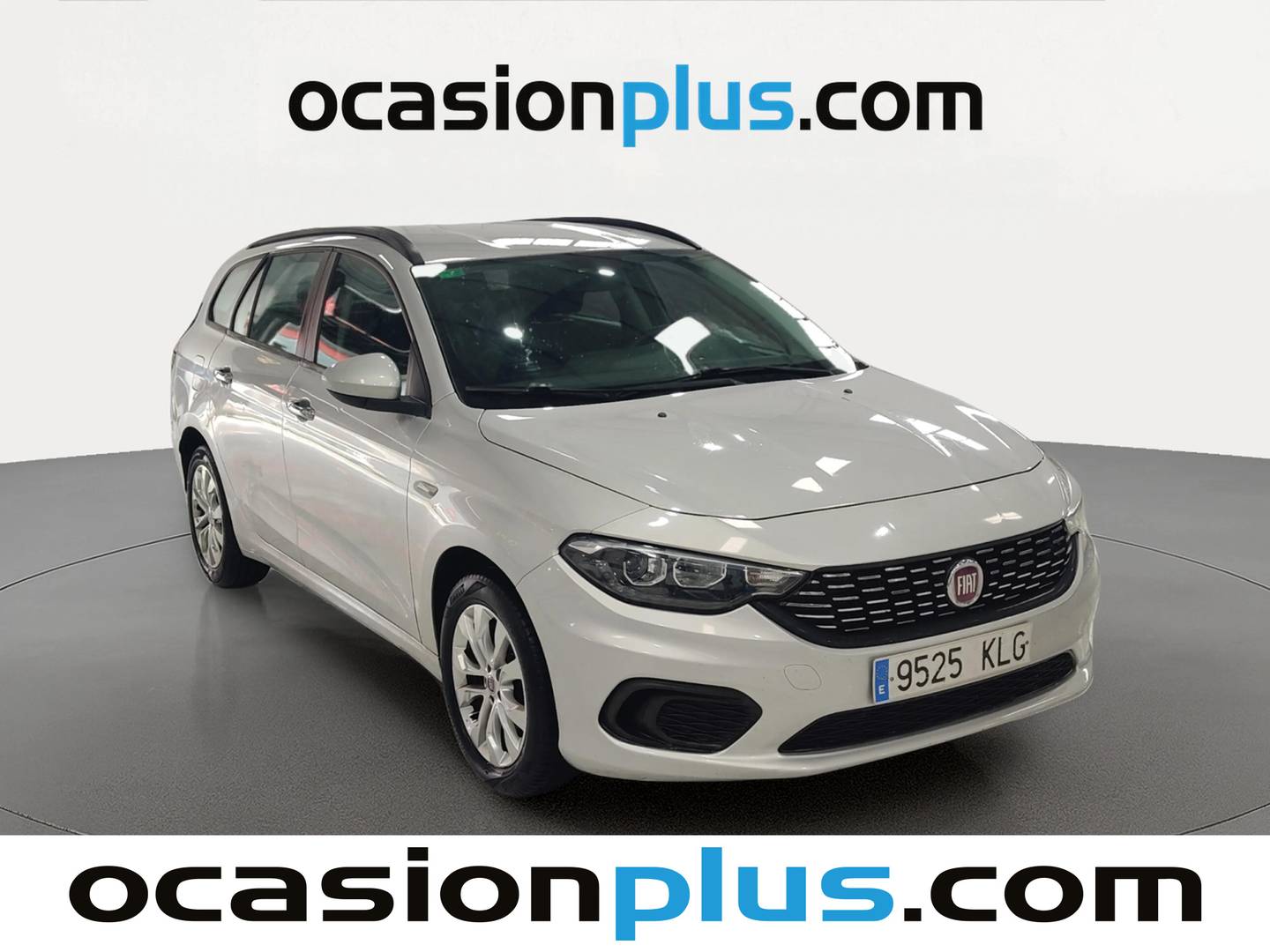 Foto delantera Fiat Tipo Fiat Tipo 1.4 T-Jet Easy (120 CV) derecha