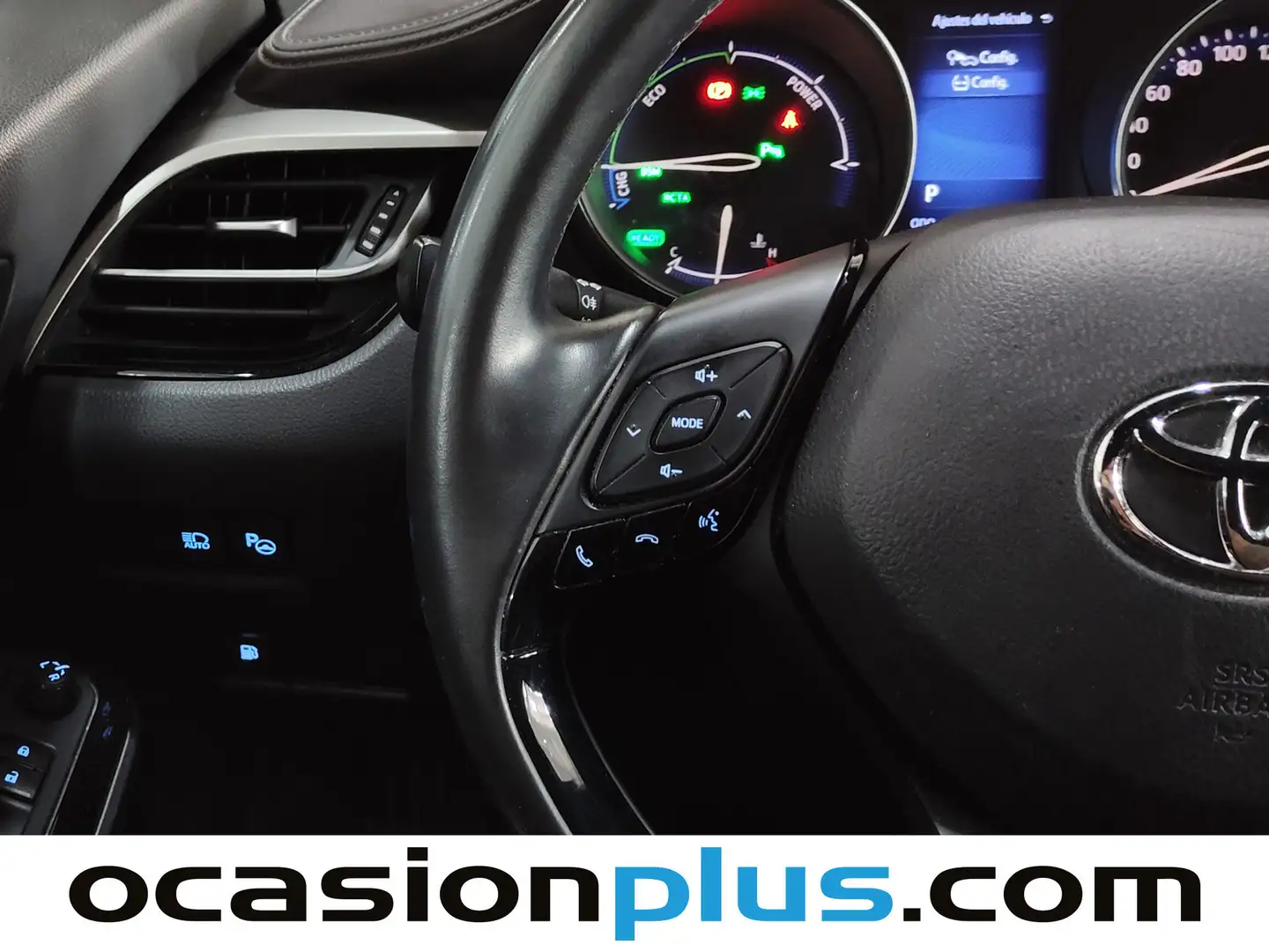 Foto Toyota C-HR Toyota C-HR 1.8 125H Dynamic Plus (122 CV)