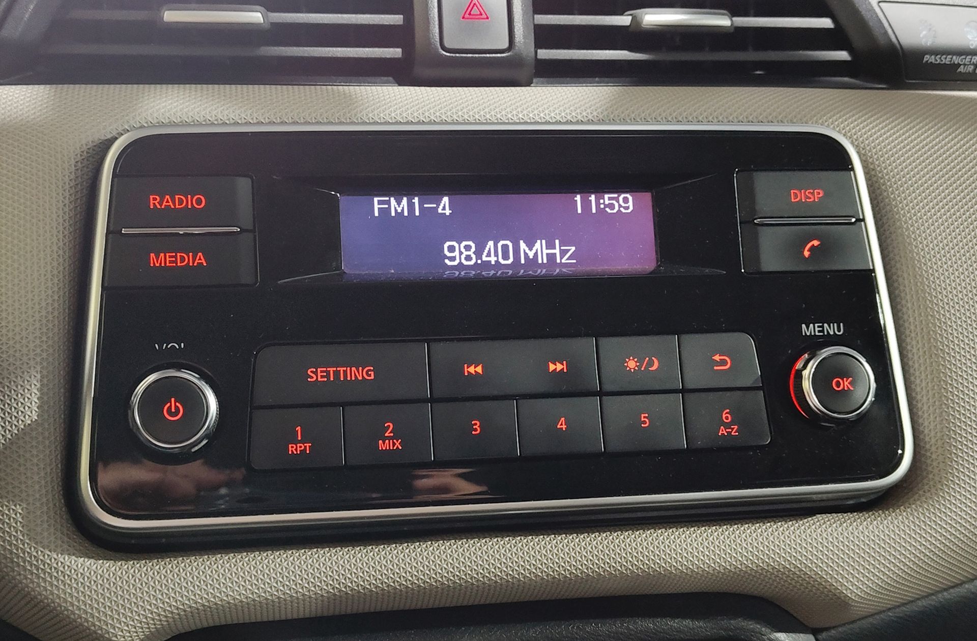 Nissan Micra 1.0 G Visia+ - foto 23