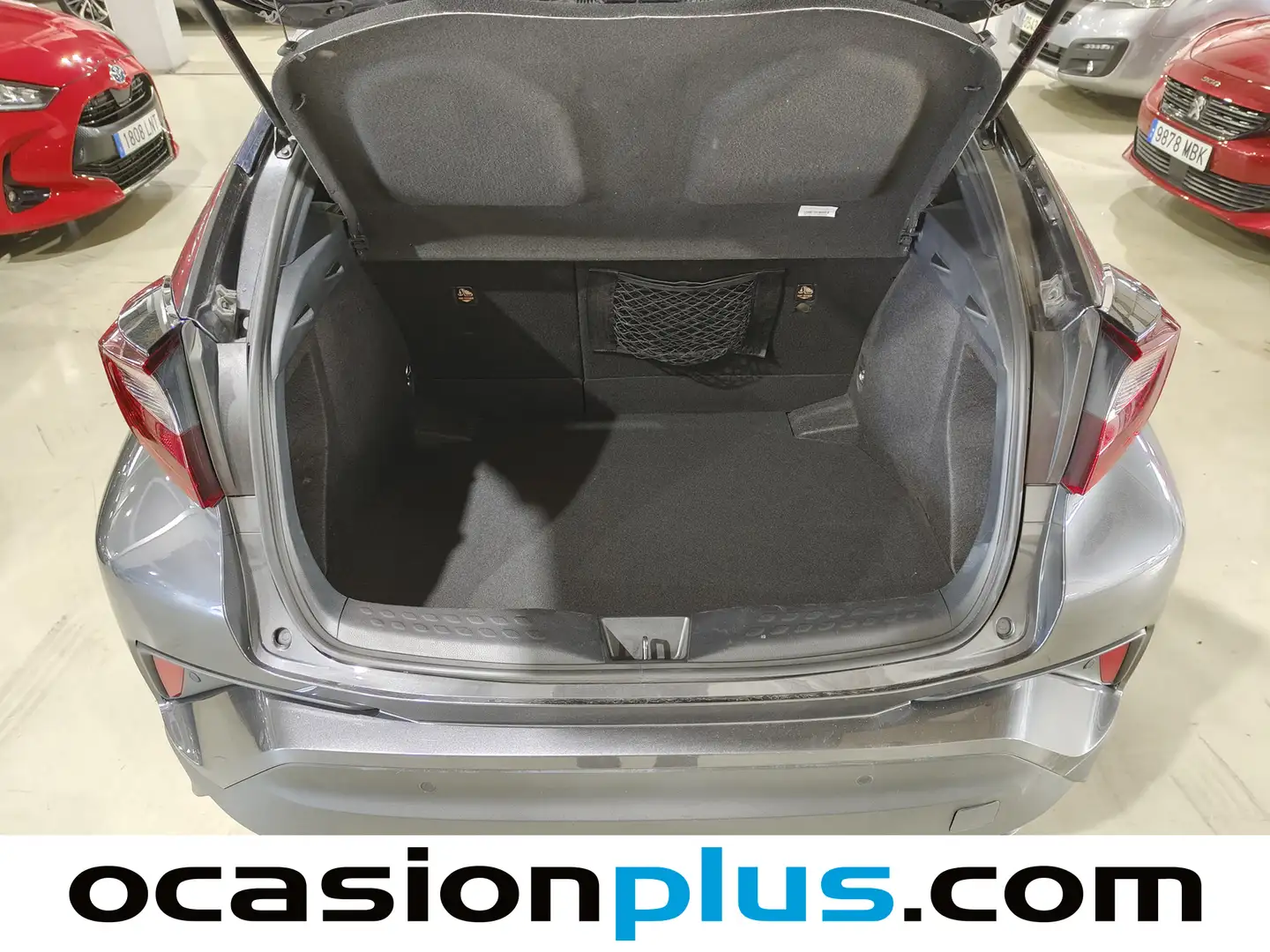 Foto Toyota C-HR Toyota C-HR 1.8 125H Advance (122 CV)