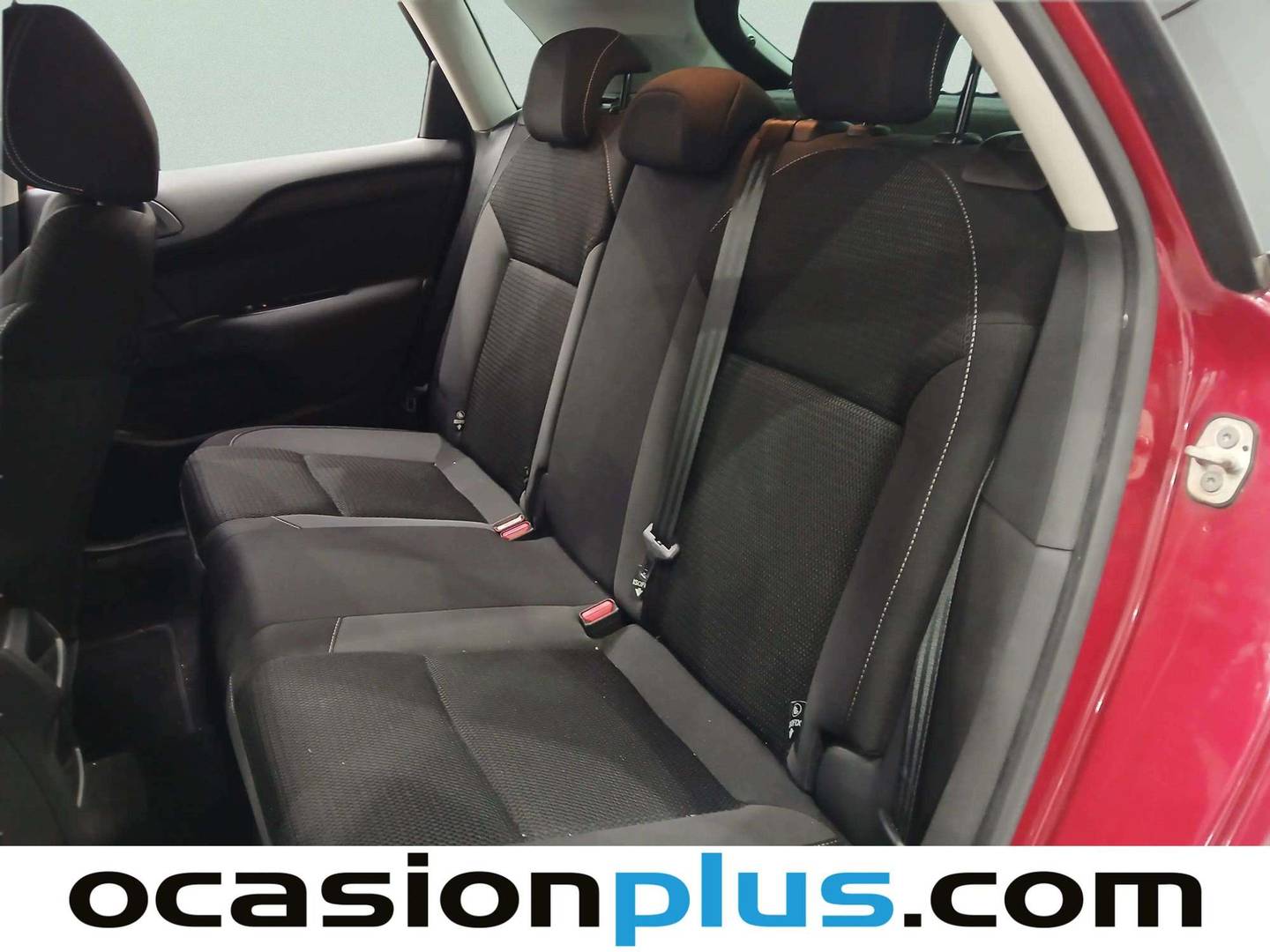 Foto asientos traseros Citroën C4 Citroen C4 BlueHDi 100 Tonic (99 CV)