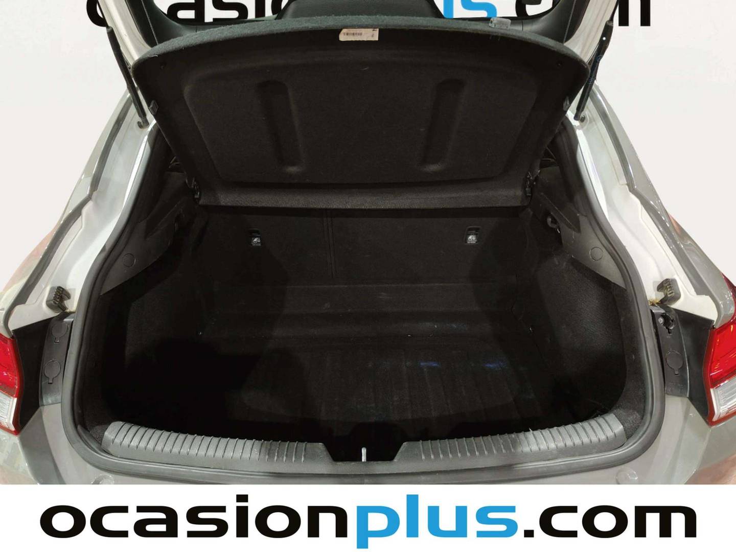 Fotos maletero Hyundai i30 Hyundai i30 Fastback 1.0 TGDI Klass (120 CV)