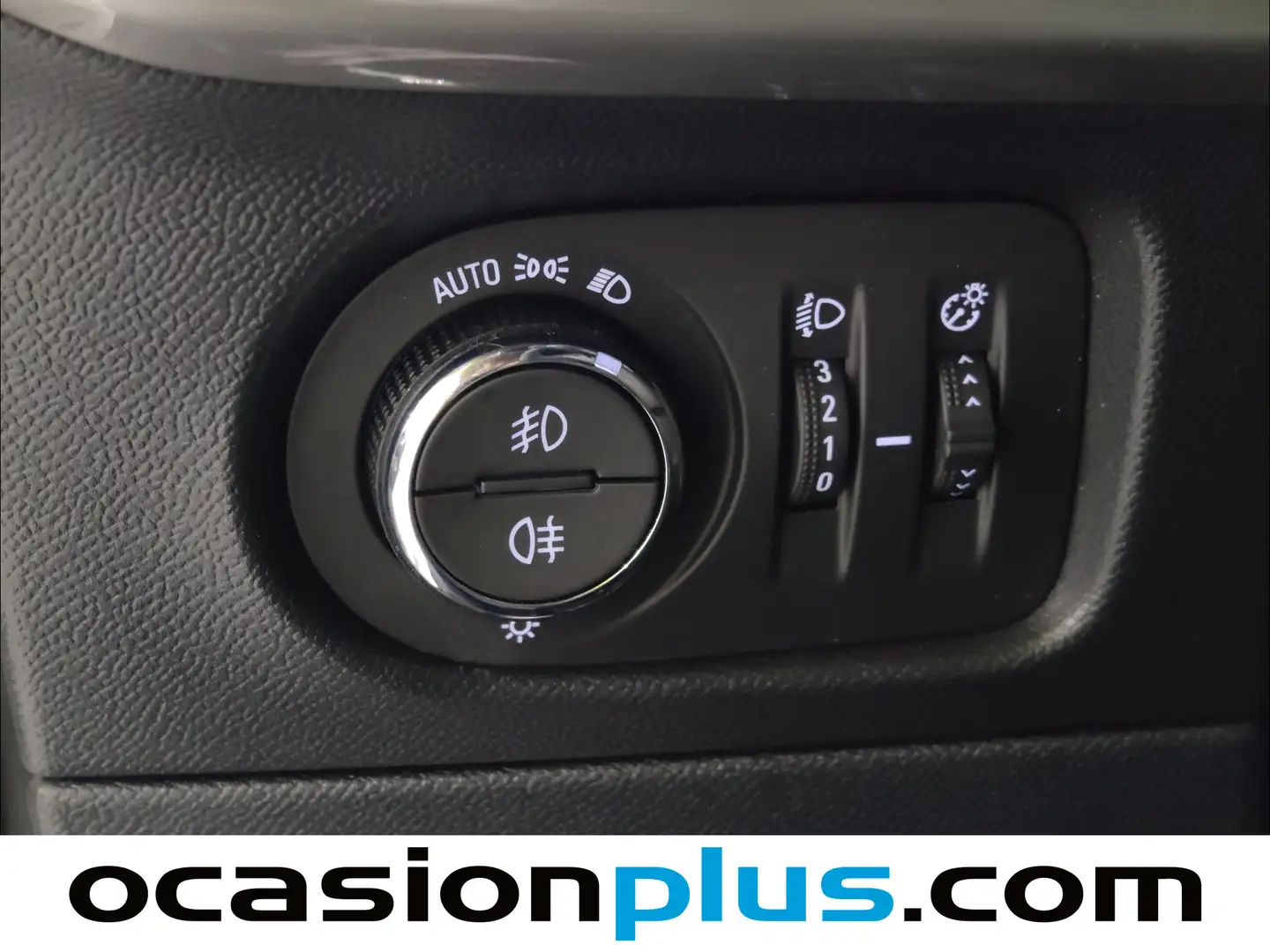 Foto Opel Mokka Opel Mokka 1.2 T Ultimate Auto (130 CV)