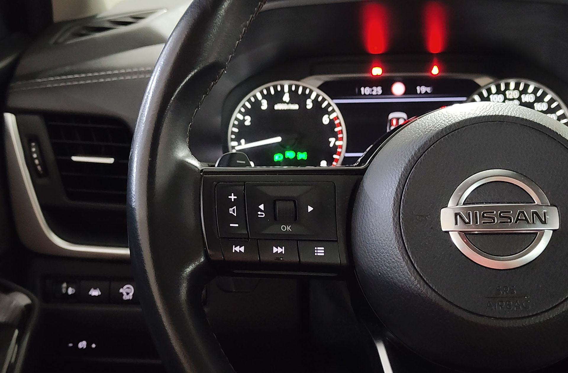Nissan Qashqai DIG-T 158 mHEV Acenta Xtronic - foto 27