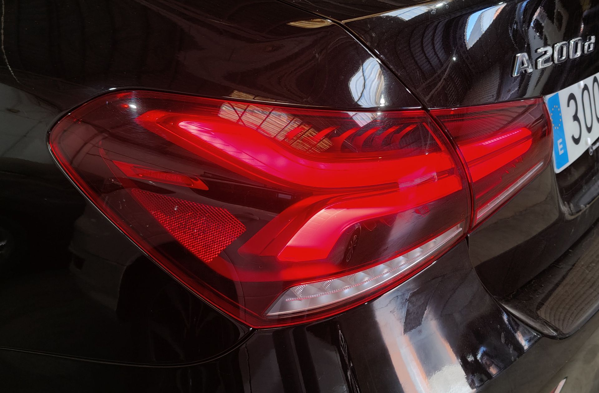 Mercedes-Benz Clase A 200 d Sedán Pack AMG - foto 19