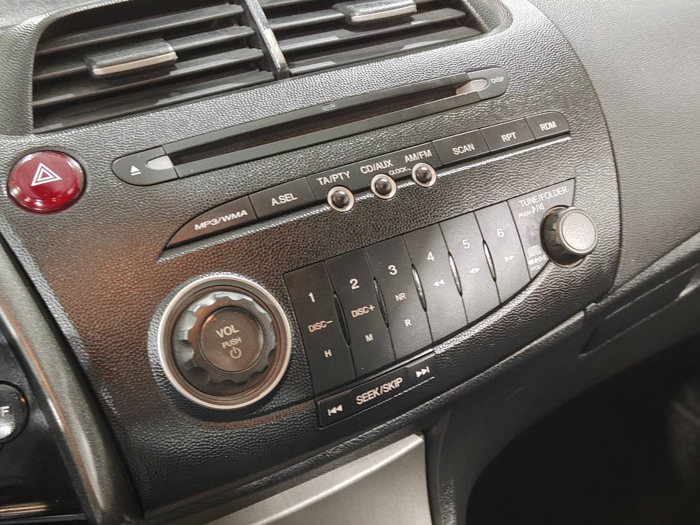 Foto Honda Civic Honda Civic 1.8 I-VTEC Sport (140 CV)