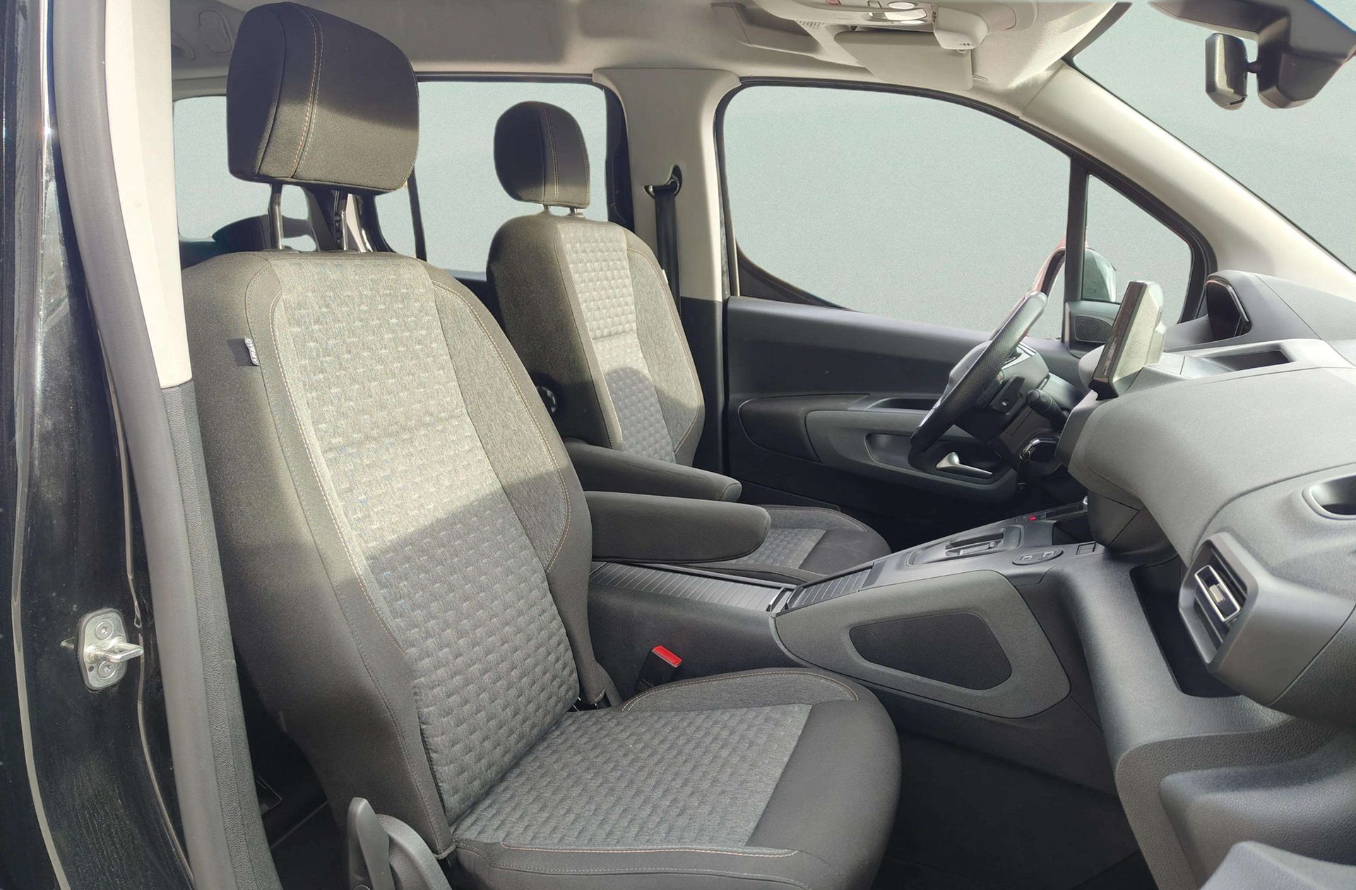 Peugeot Rifter BlueHDi 130 GT Long EAT8 - foto 16