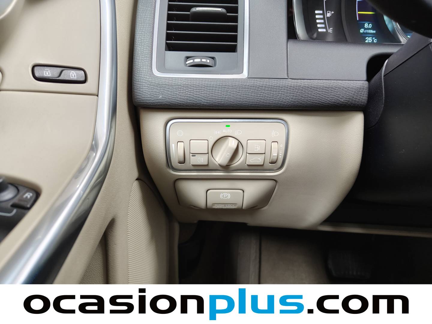 Volvo XC60 Volvo XC60 D3 Momentum Auto (136 CV km 0