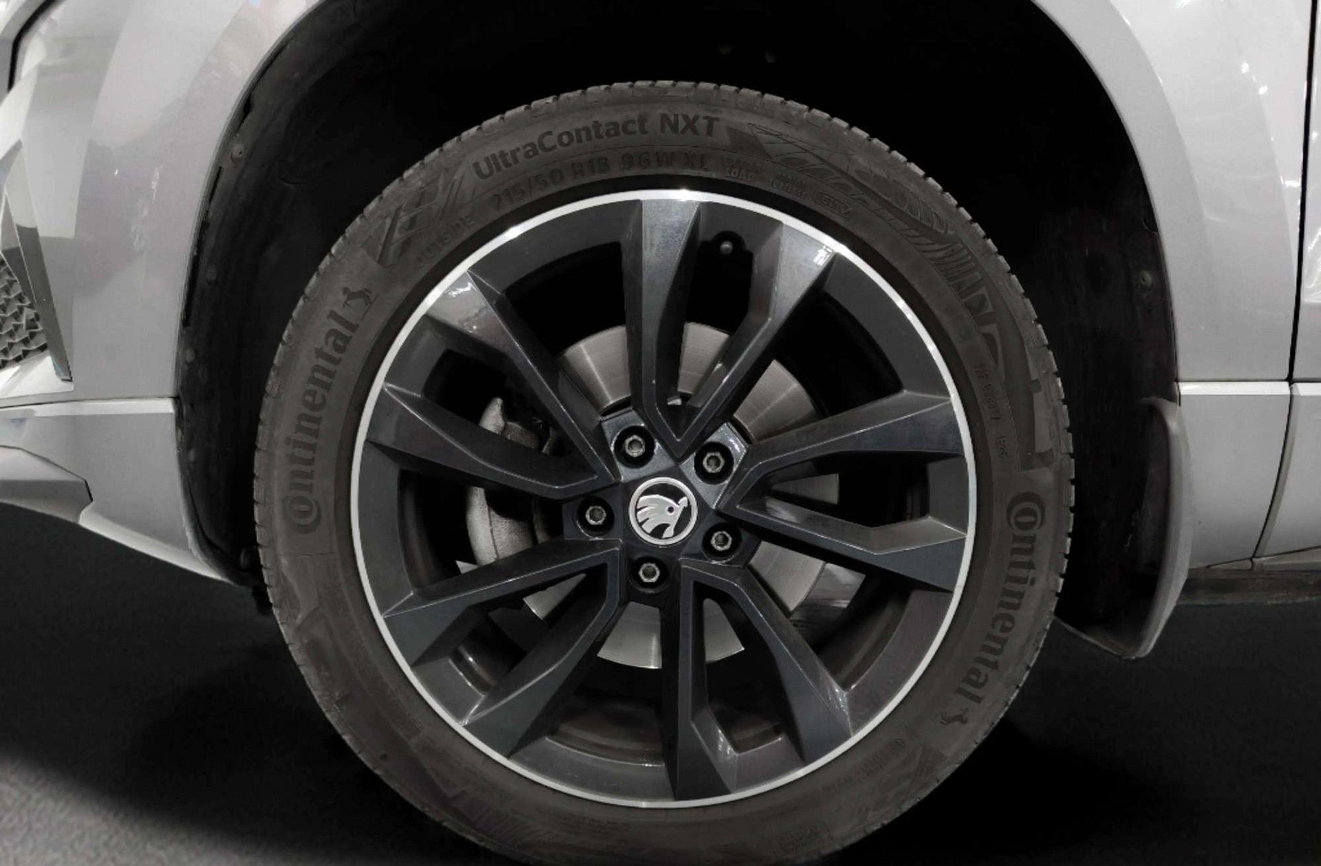 Škoda Karoq 1.5 TSI ACT Sportline DSG - foto 50