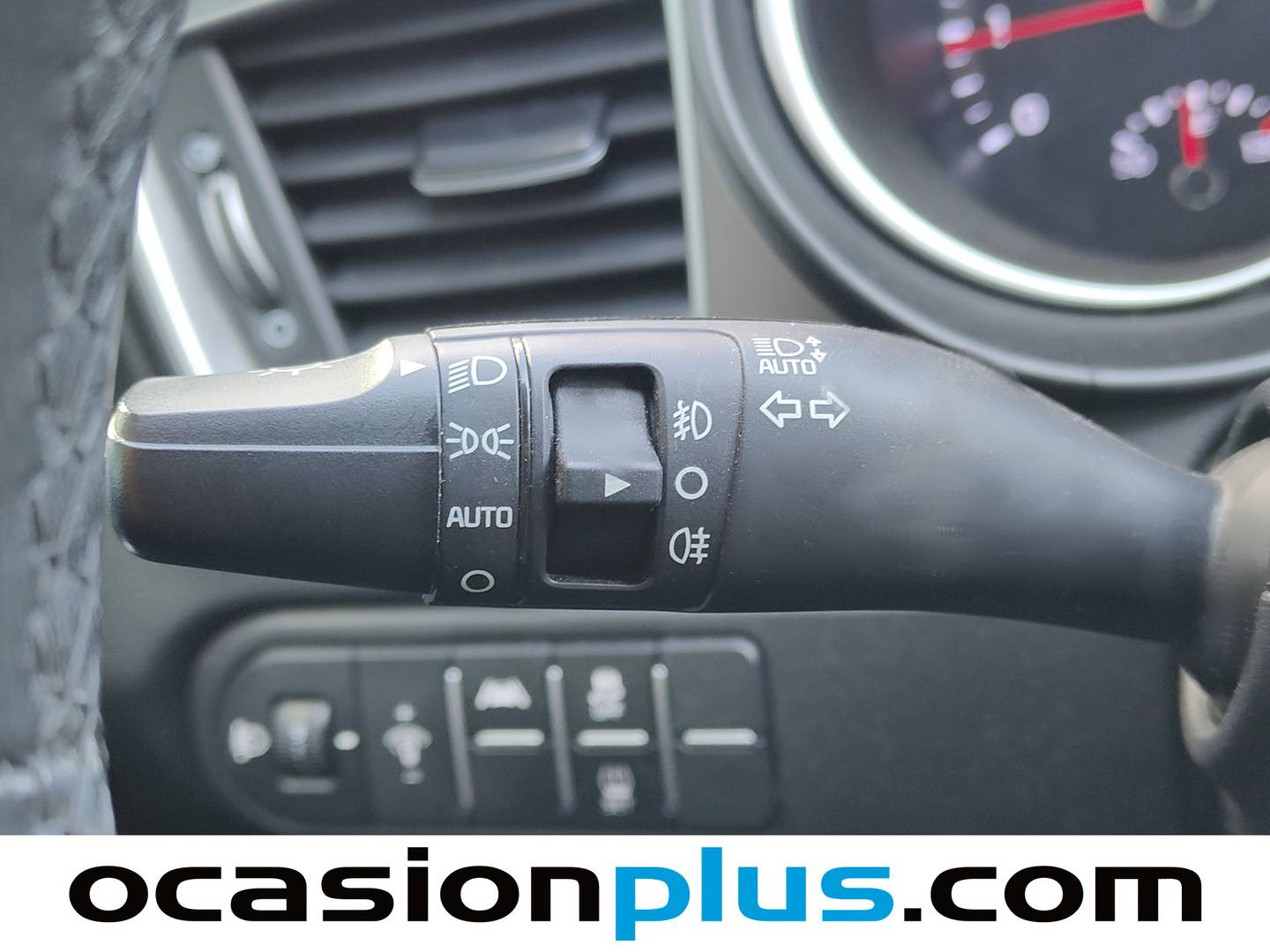 KIA XCeed KIA XCeed 1.0 T-GDi Drive (100 CV) de ocasión