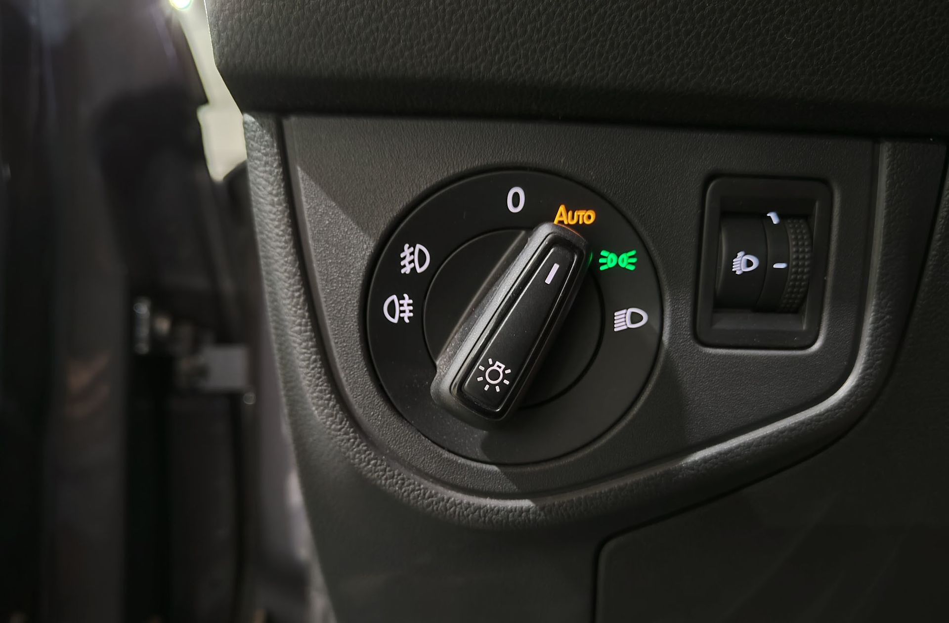 Volkswagen Taigo ``más`` 1.0 TSI DSG - foto 29