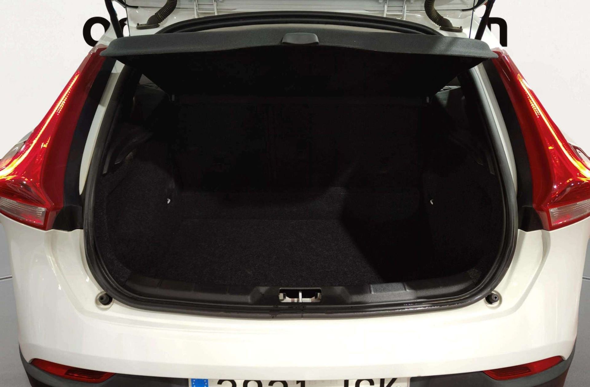 Volvo V40 D2 Kinetic - foto 13
