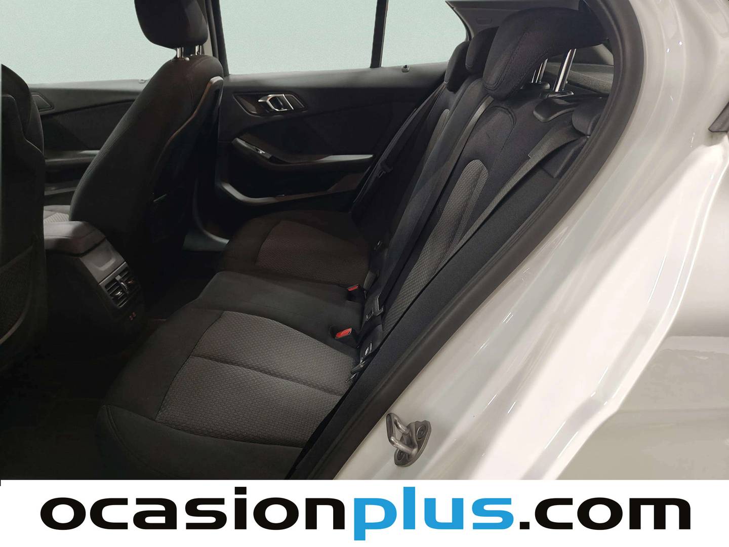 Foto asientos traseros BMW Serie 1 BMW Serie 1 118i (140 CV)