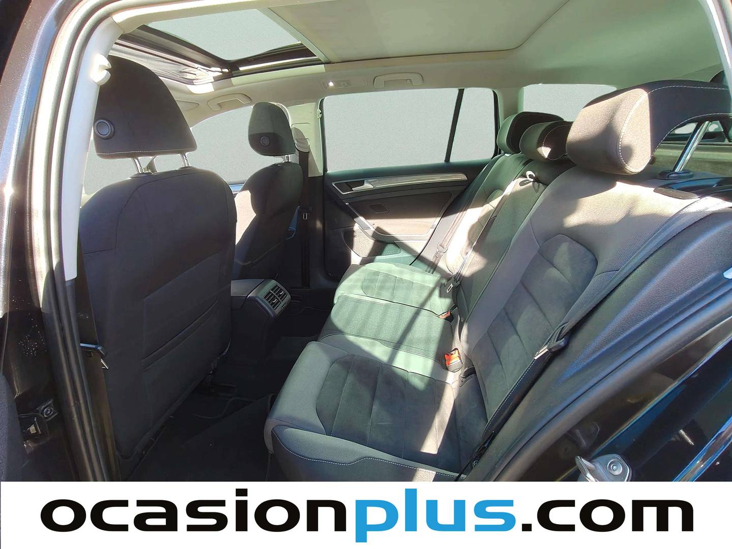 Foto asientos traseros Volkswagen Golf Volkswagen Golf Alltrack 2.0 TDI 4Motion DSG (184 CV)
