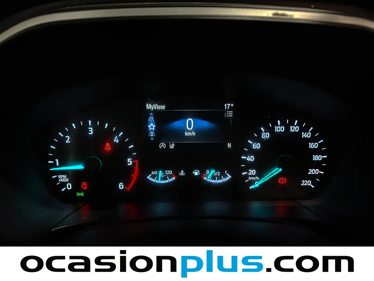 Foto Ford Kuga Ford Kuga 1.5 EcoBlue Trend (120 CV)