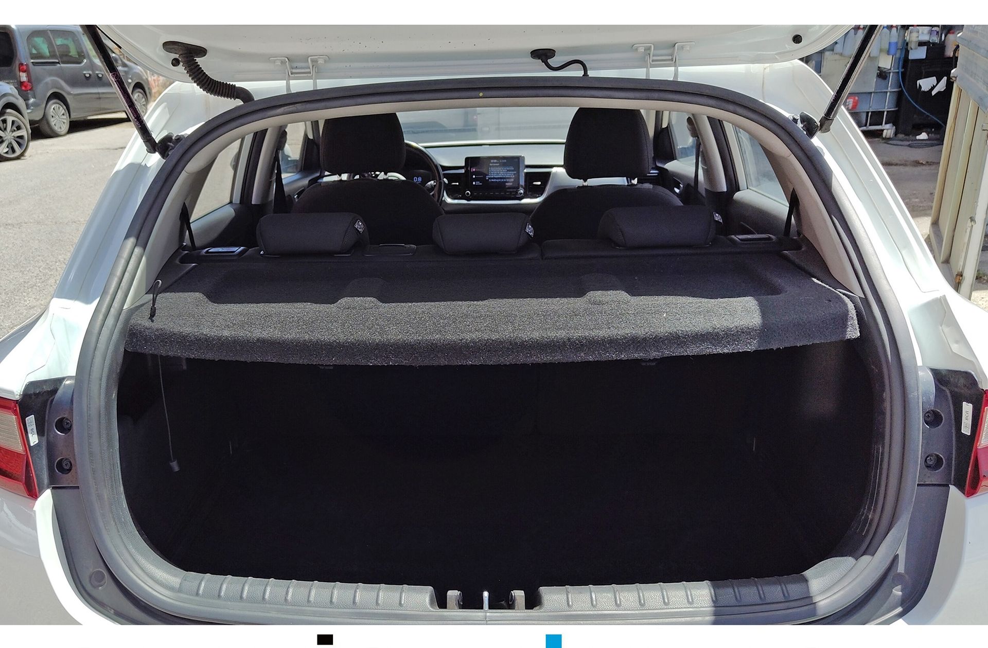 Kia Stonic 1.0 T-GDi Drive - foto 17
