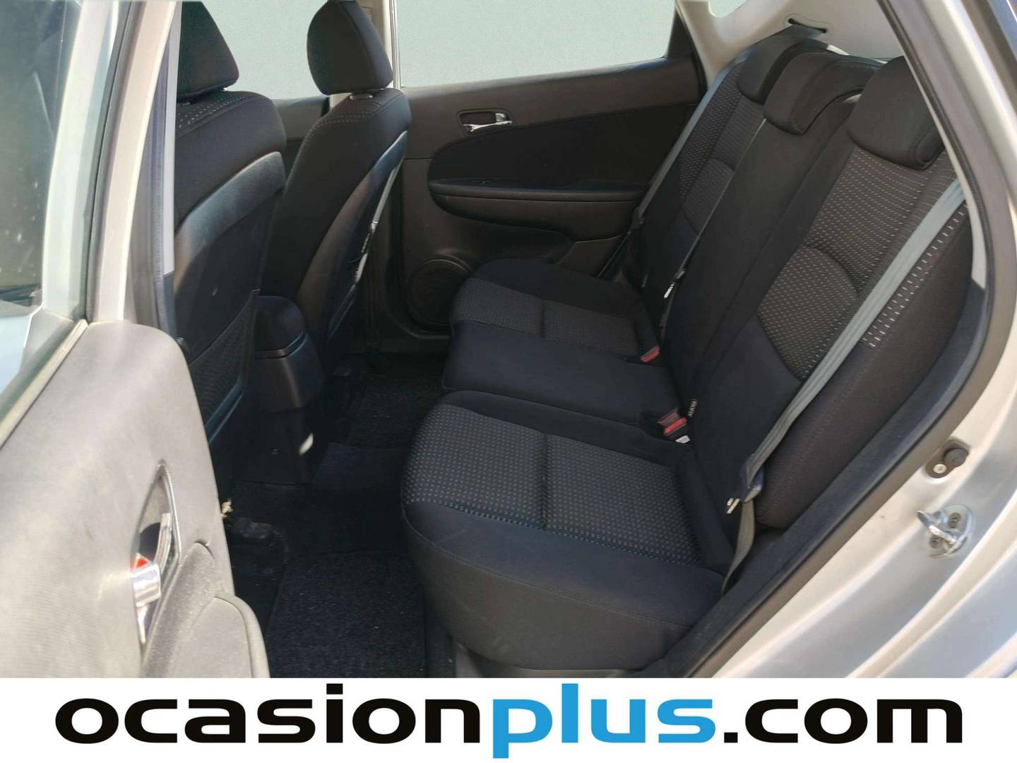 Foto asientos traseros Hyundai i30 Hyundai i30 1.6 CRDi VGT Comfort (90 CV)