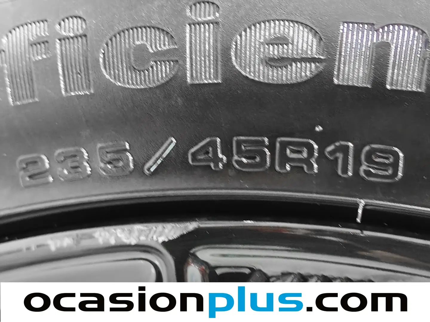 Foto Mercedes GLA Mercedes-Benz GLA GLA 180 (122 CV) Pack AMG