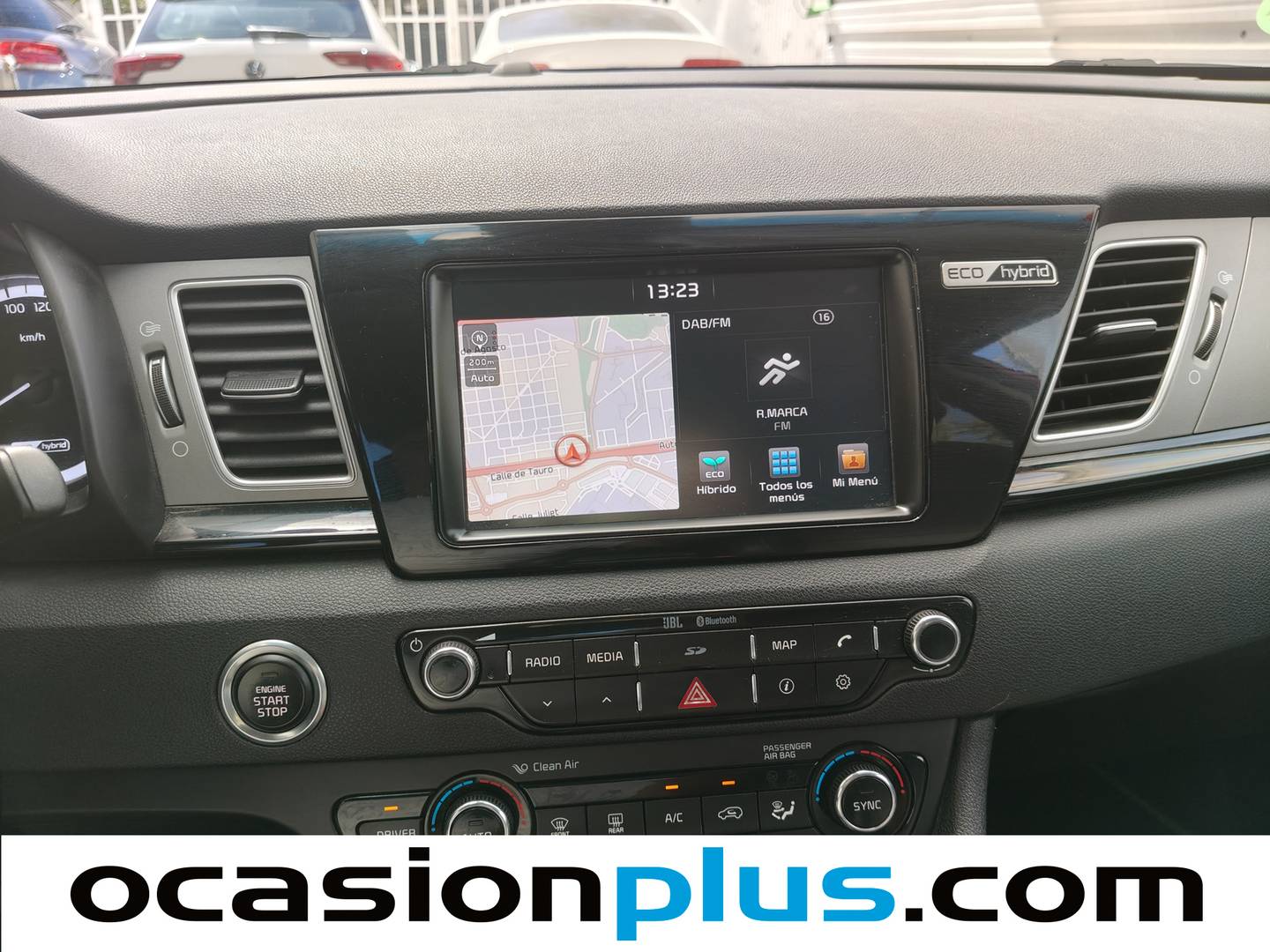 Extras y acabados del KIA Niro KIA Niro 1.6 GDi HEV Híbrido Emotion (141 CV)