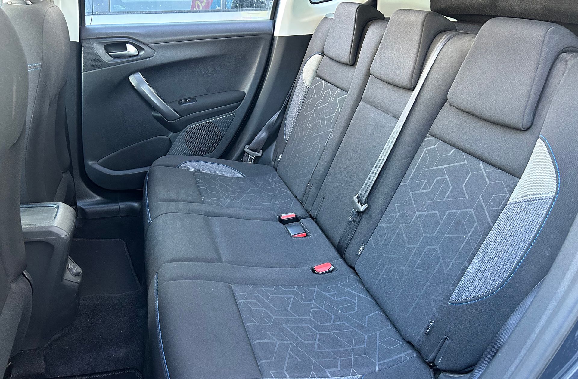 Peugeot 2008 PureTech 82 Style - foto 9