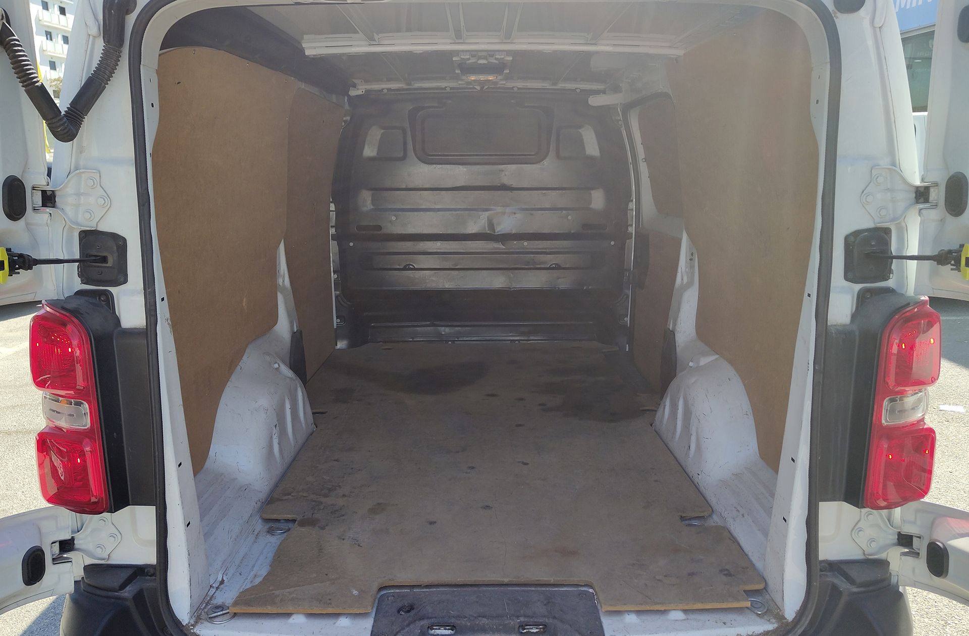 Citroën Jumpy Furgon BlueHDi 100 Talla XL - foto 14