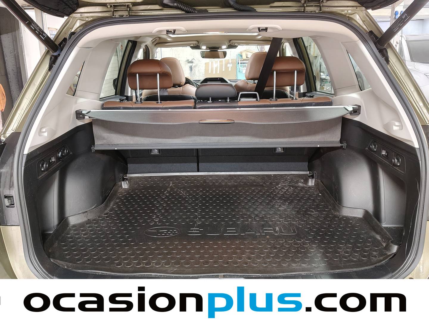 Foto Subaru Forester Subaru Forester 2.0i Hybrid Executive Plus CVT (150 CV)