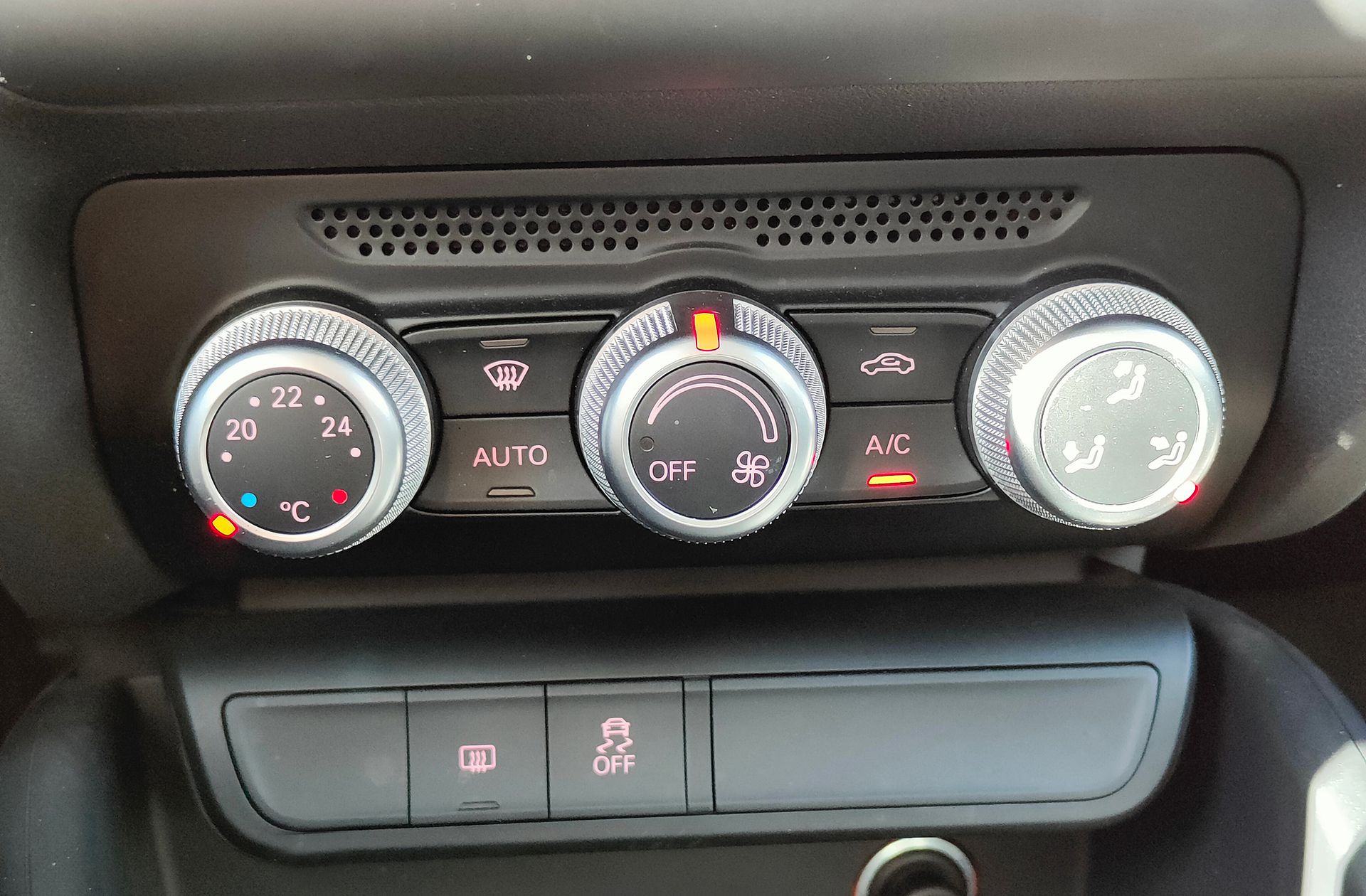 Audi A1 Sportback Sportback Adrenalin 1.6 TDI Pack S-Line - foto 29