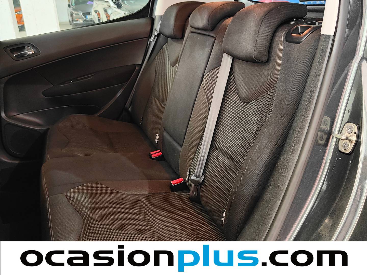 Foto asientos traseros Peugeot 308 Peugeot 308 1.6 e-HDI Active FAP (115 CV)