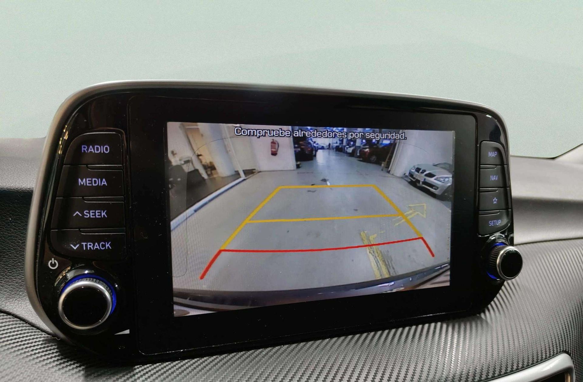 Hyundai Tucson 1.6 GDI SLE 4x2 - foto 9