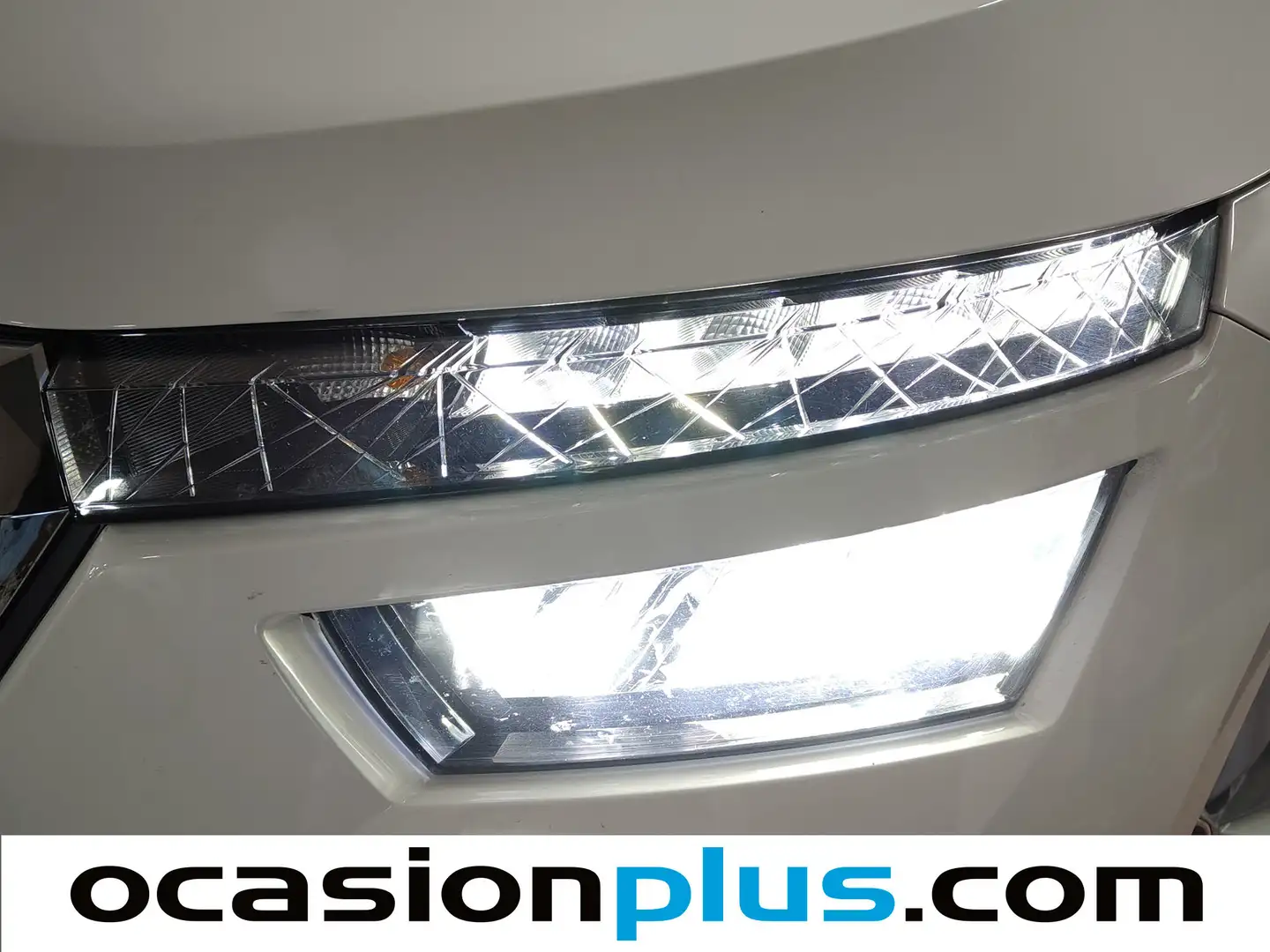 Foto Skoda Kamiq Skoda Kamiq 1.0 TSI Ambition DSG (110 CV)