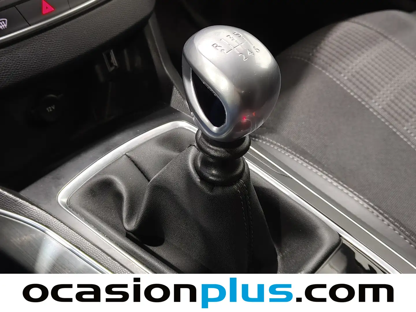 Foto Peugeot 308 Peugeot 308 BlueHDi 130 S&S Allure (130 CV)