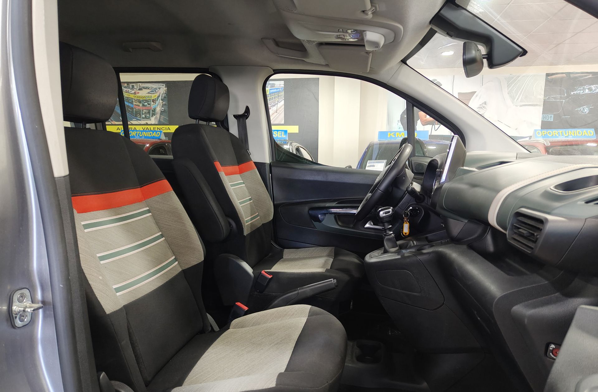 Citroën Berlingo Combi BlueHDi 100 Talla M Feel Pack - foto 18