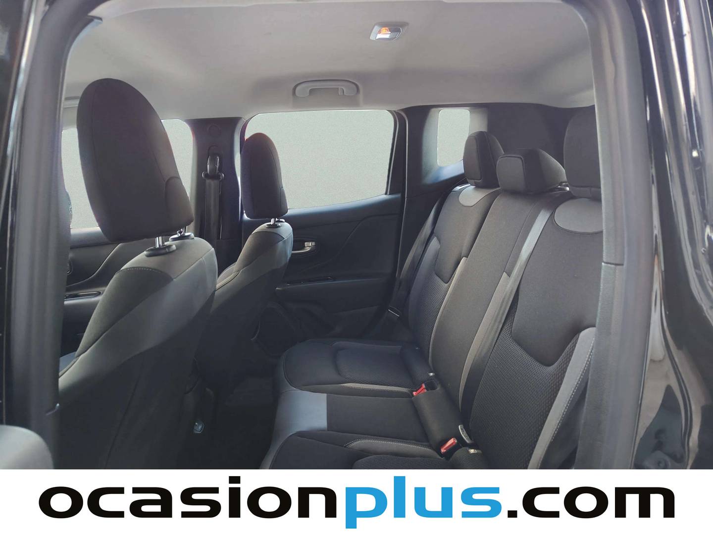 Foto asientos traseros Jeep Renegade Jeep Renegade eHybrid 1.5 Limited ATX (130 CV)