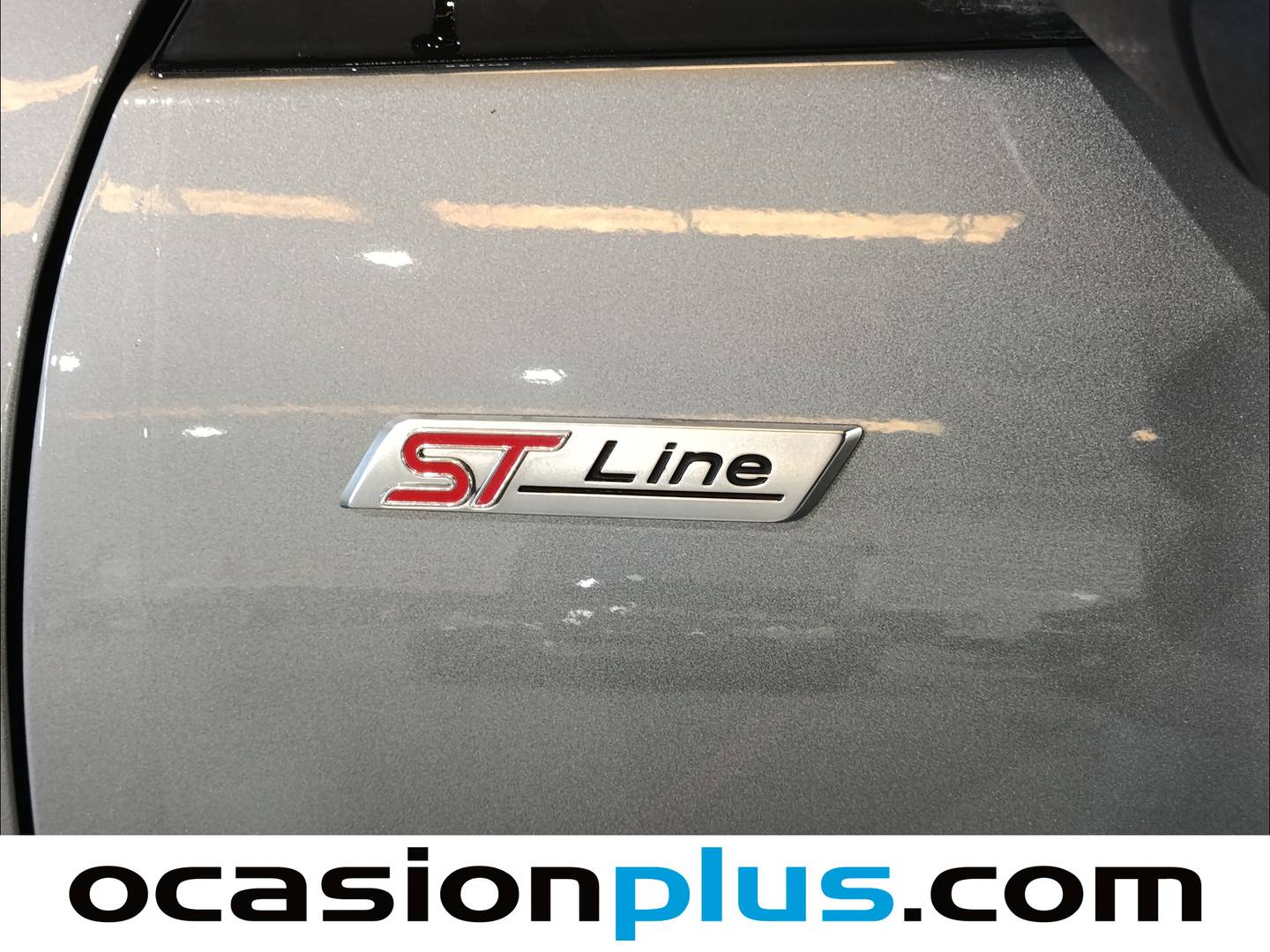 Extras y acabados del Ford Kuga Ford Kuga 2.5 Duratec FHEV ST-Line X 4x2 Auto (190 CV)