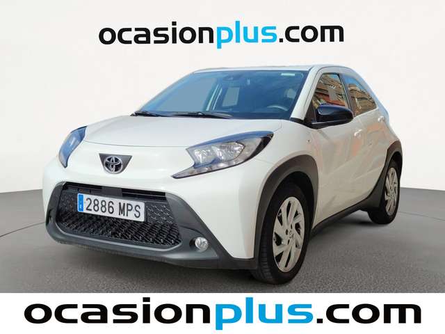 Toyota Aygo X Cross 1.0 VVT-I Play (72 CV) de segunda mano