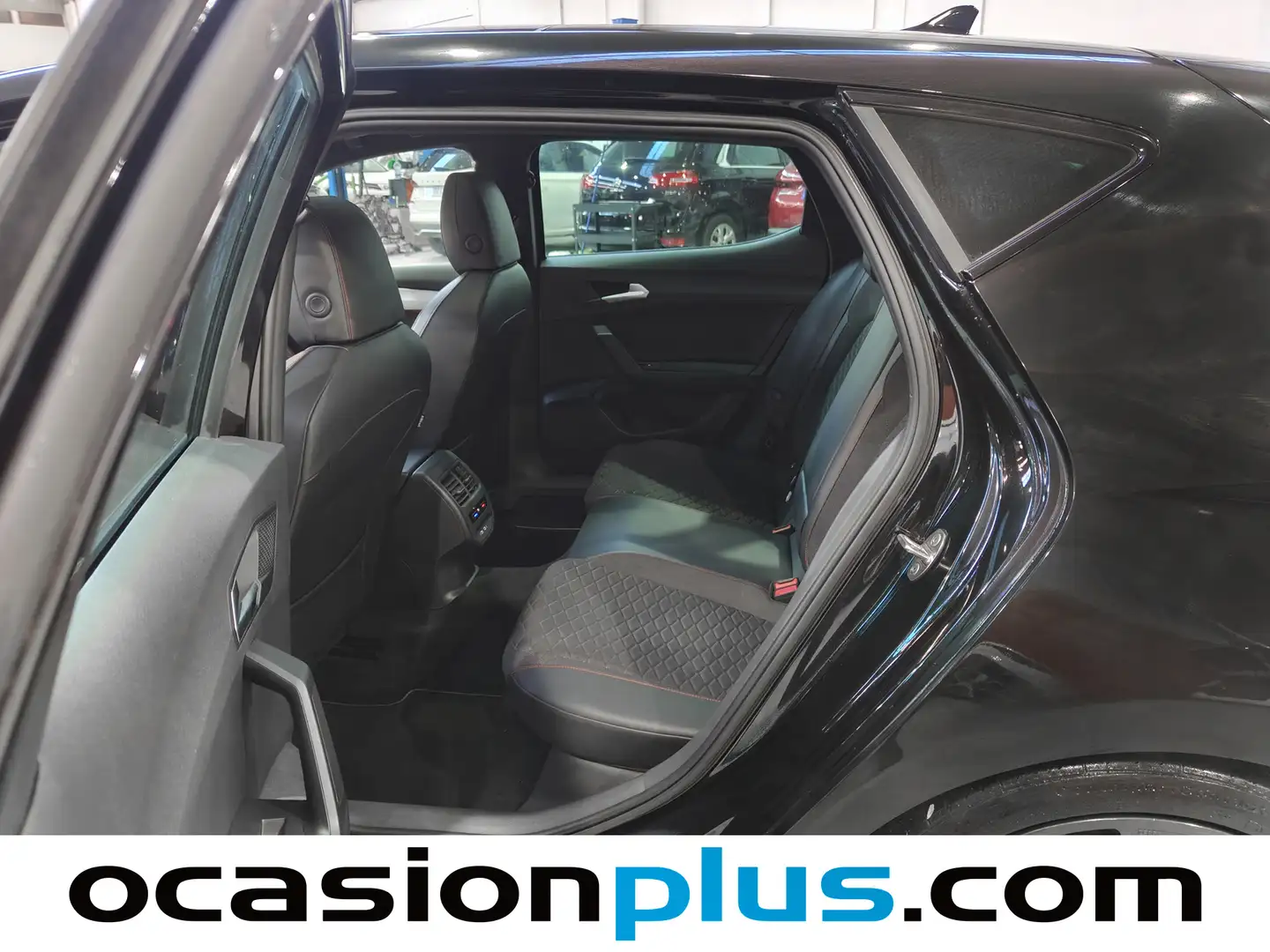 Foto Seat León SEAT León 1.5 eTSI S&S FR Go L DSG (150 CV)