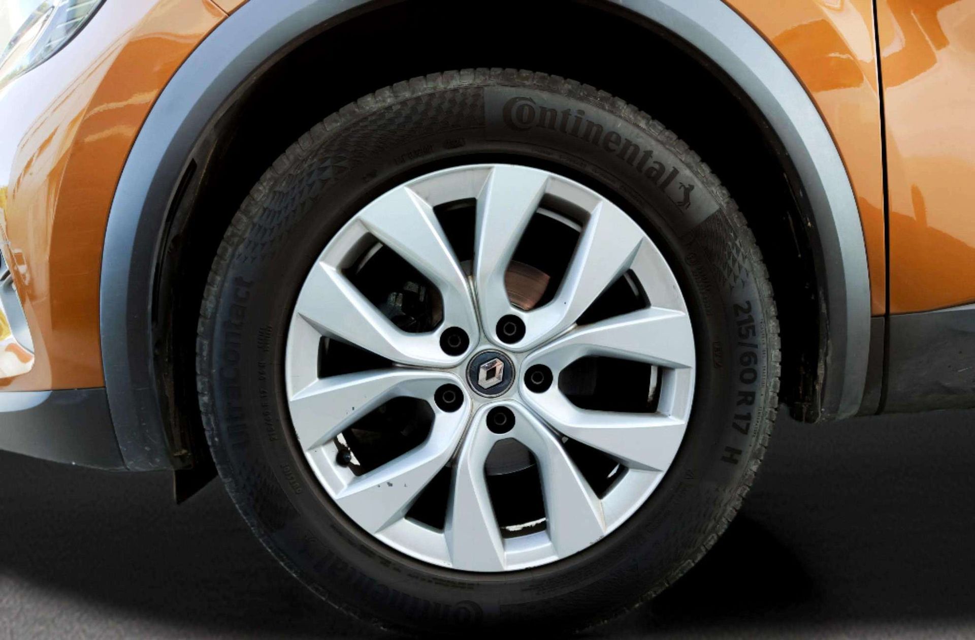 Renault Captur Zen TCe - foto 46
