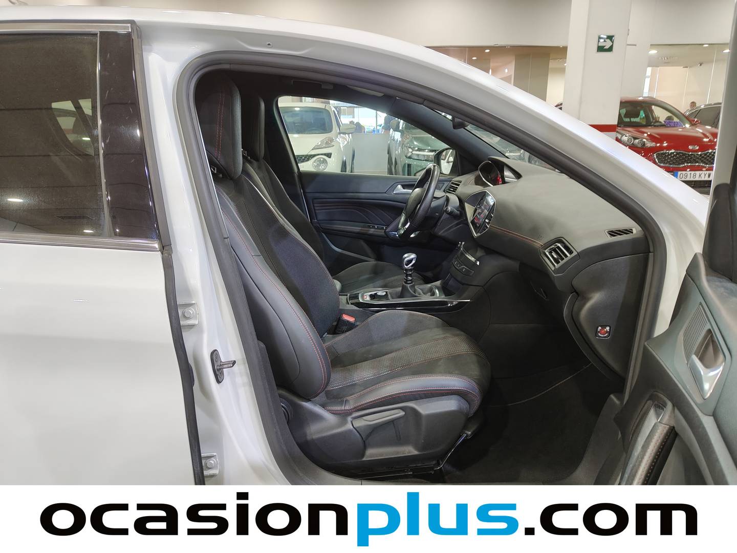 Foto Peugeot 308 Peugeot 308 1.2 PureTech S&S GT Line (130 CV)